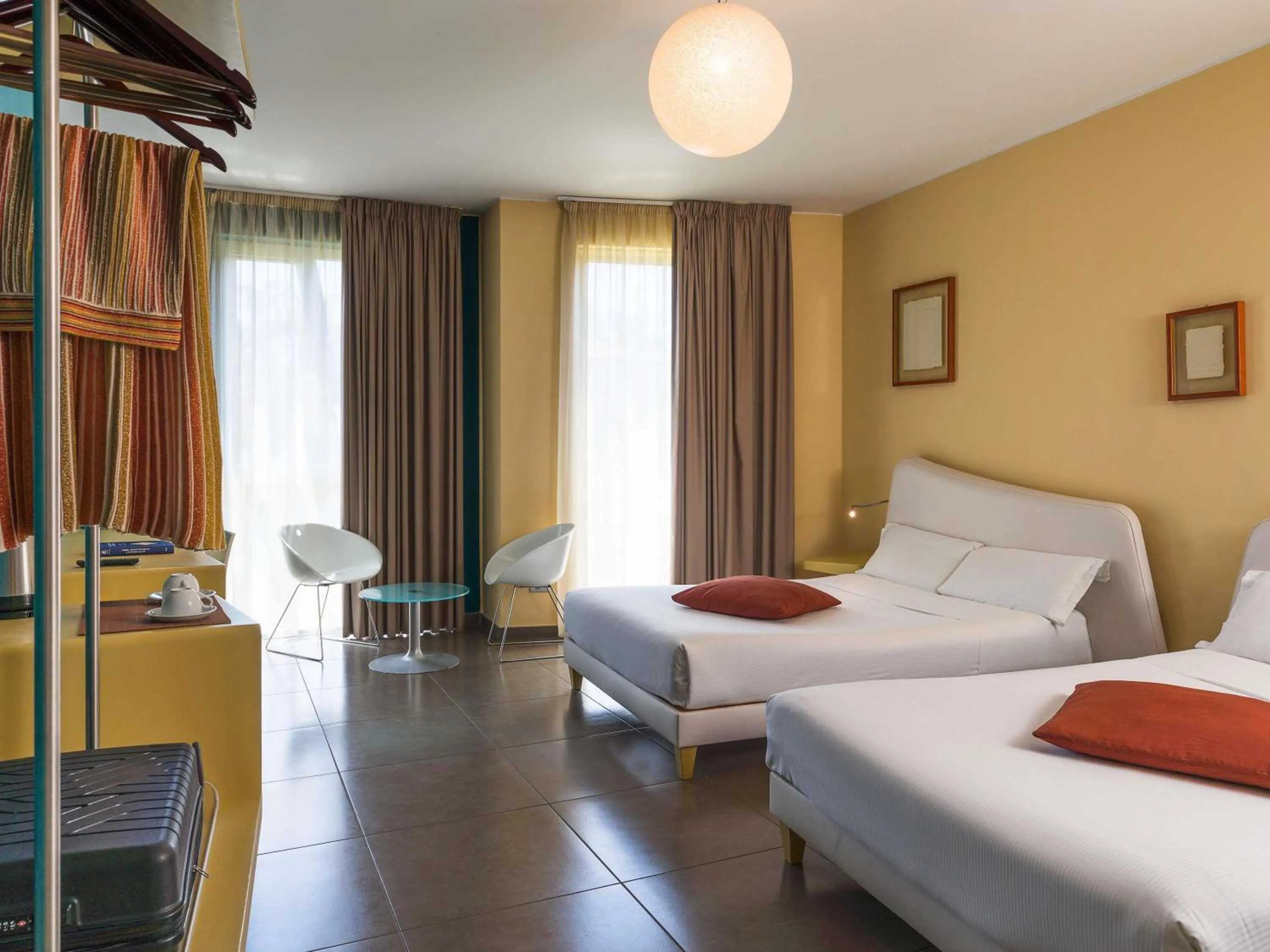 Superior Room with Two Double Beds in ibis Styles Catania Acireale
