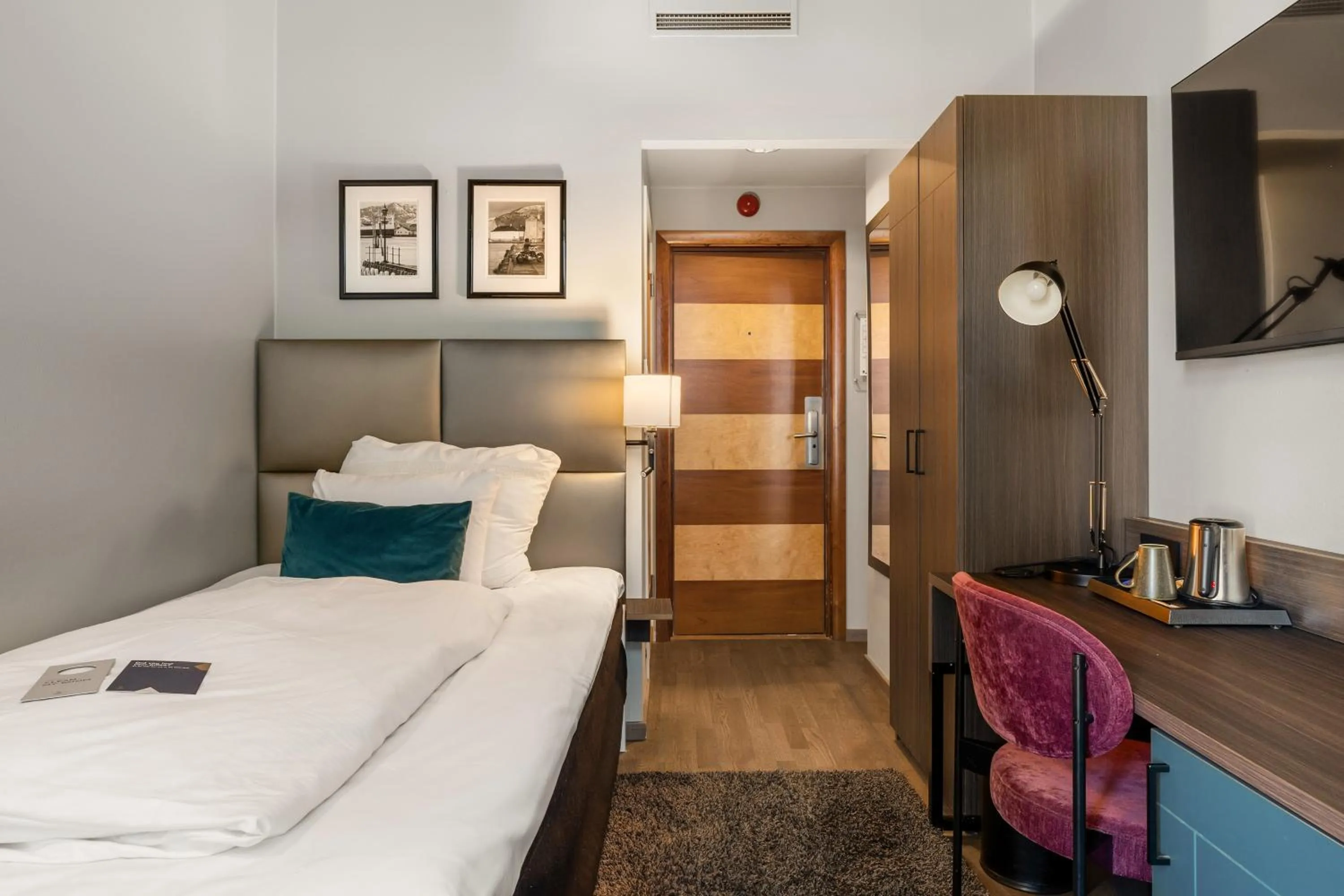 Compact Single in Clarion Hotel Admiral