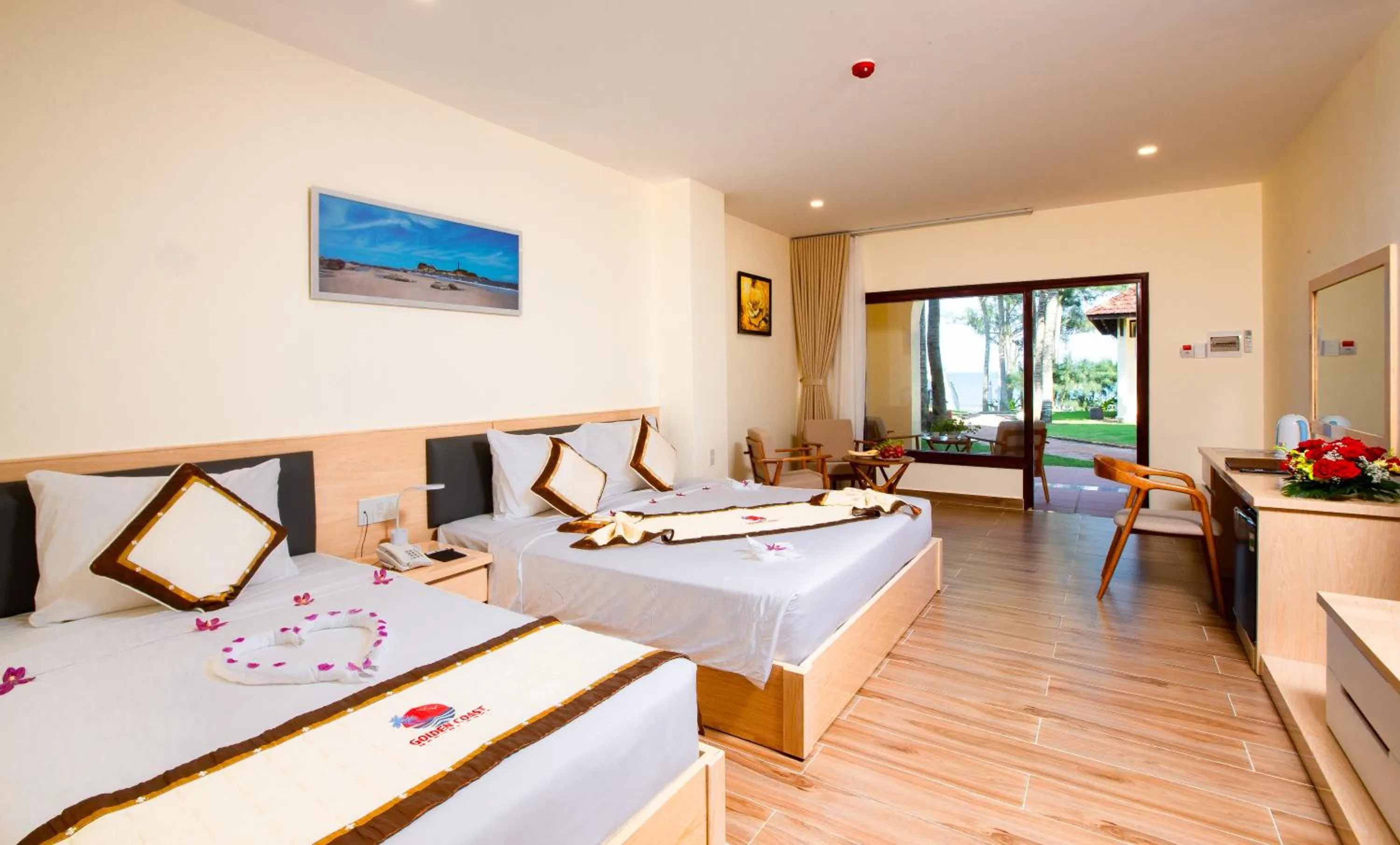 Triple Room with Sea View in Golden Coast Resort & Spa