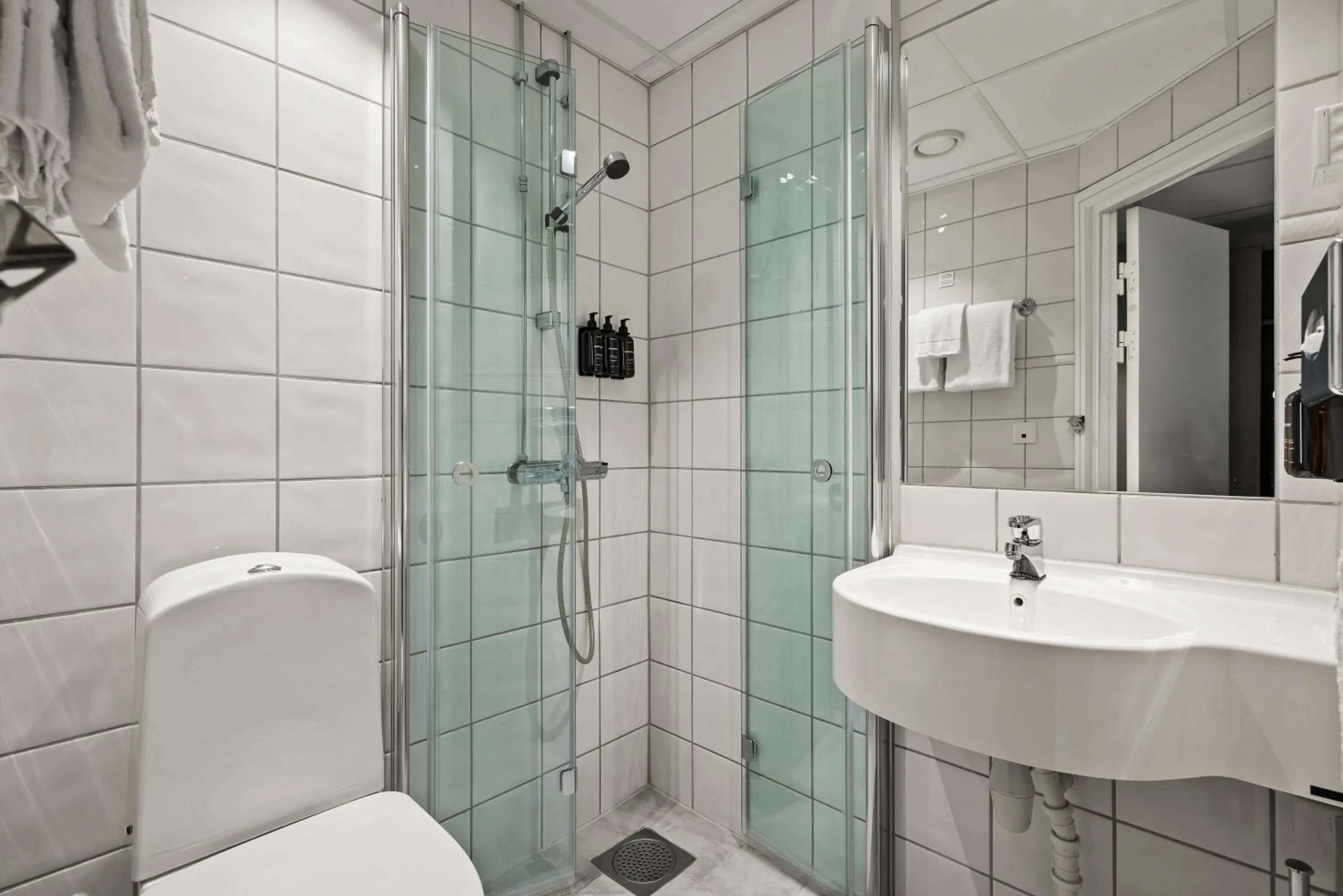 Standard Double or Twin Room in Home Hotel Bastion