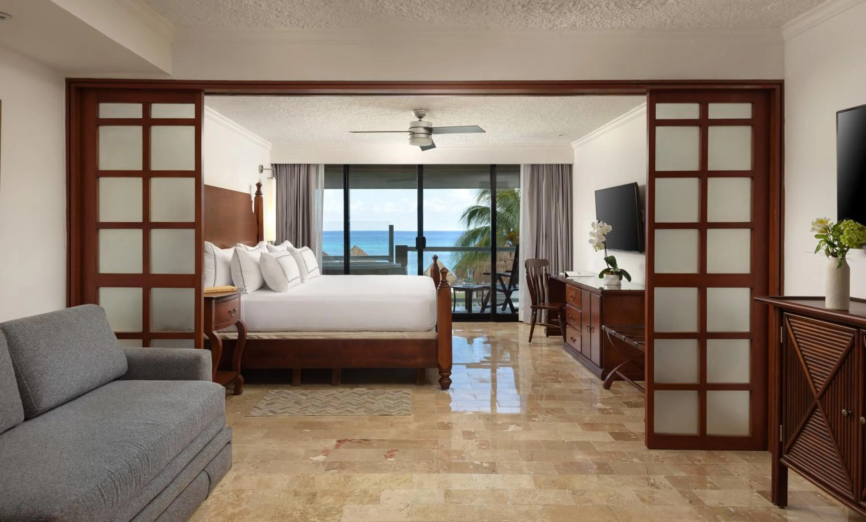 Premium One-Bedroom Suite Sea View - single occupancy in Melia Cozumel All Inclusive
