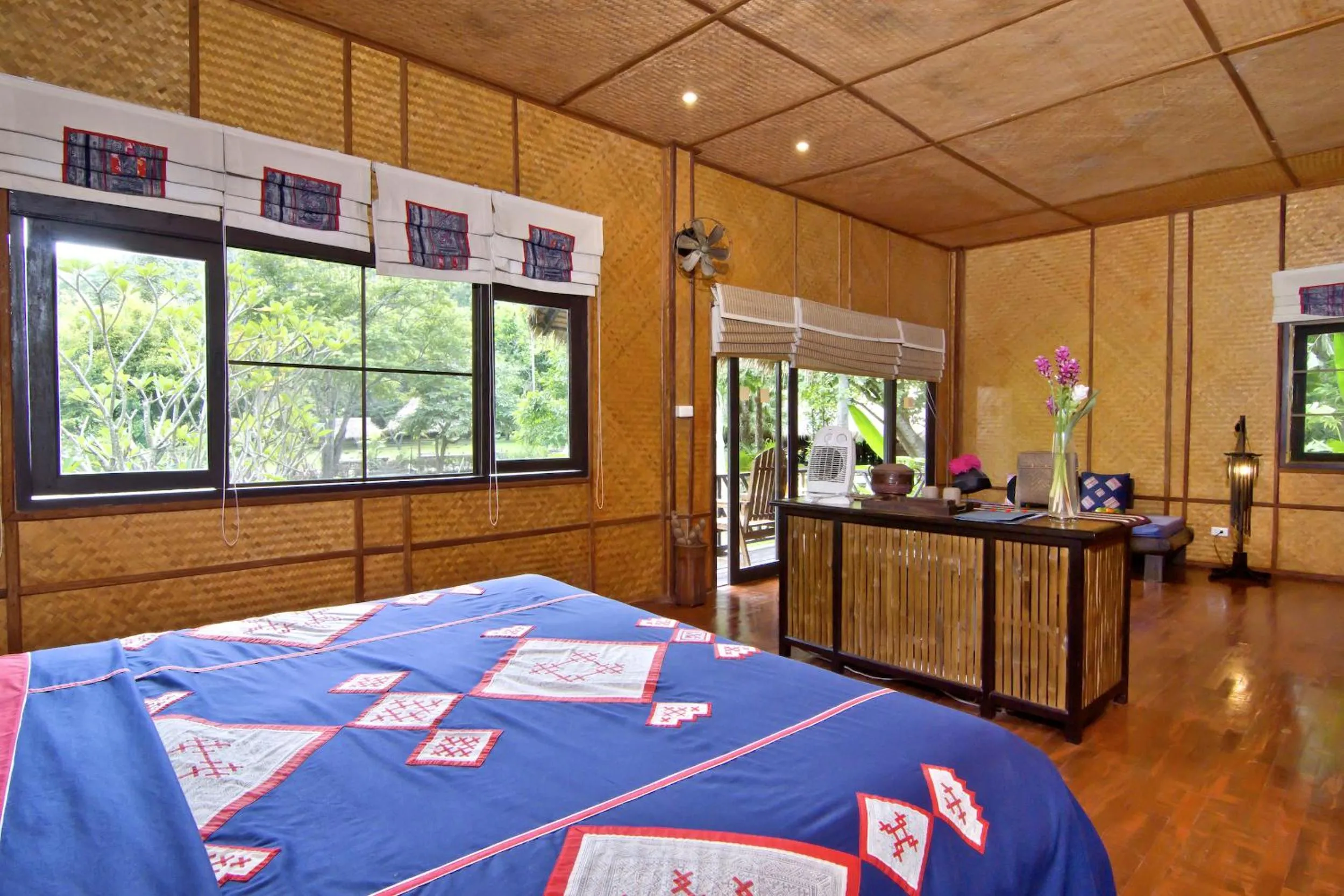 Deluxe Double Room in Hmong Hilltribe Lodge