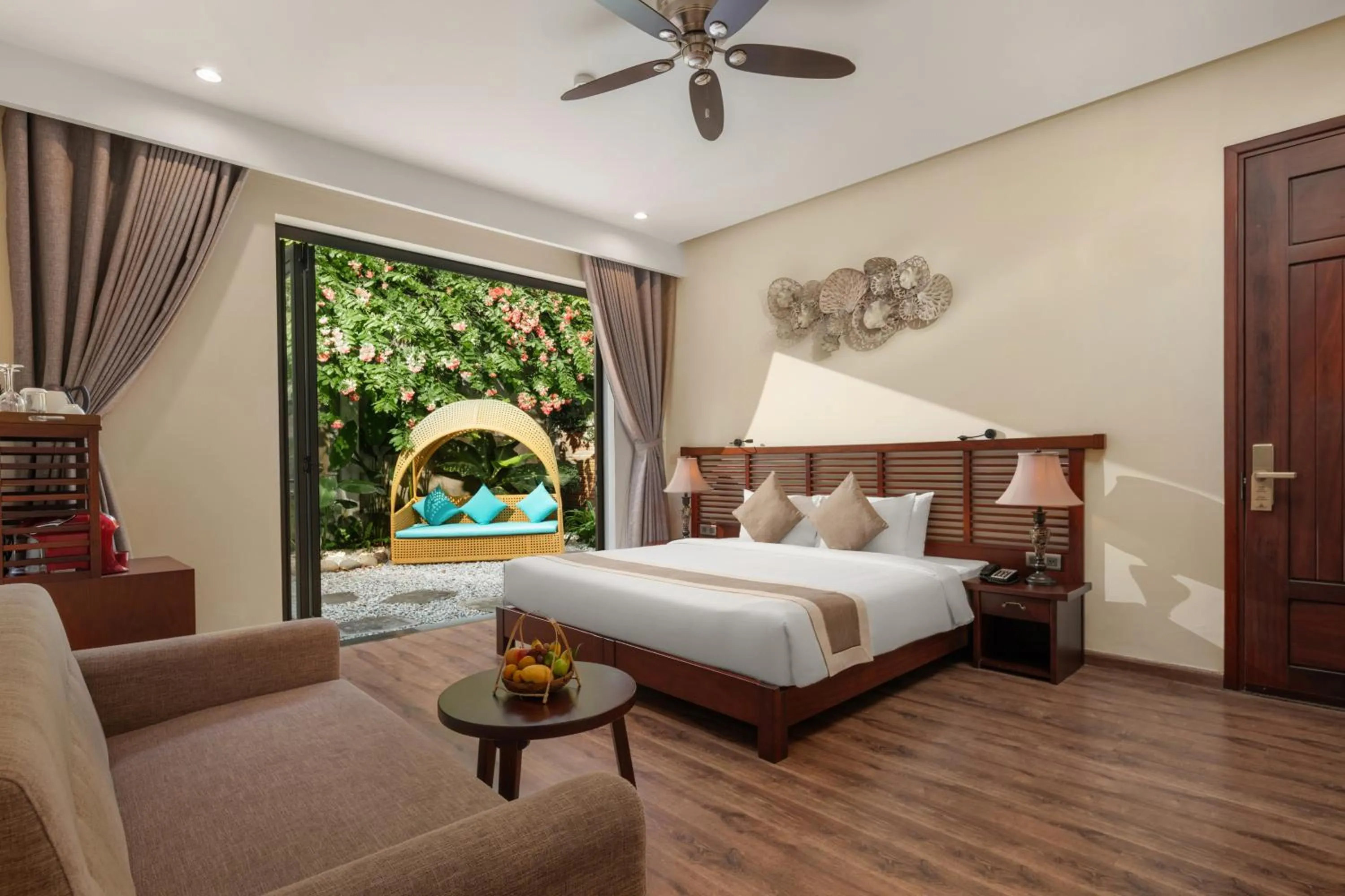 Family 2 Bedrooms Private Garden and Bathtub in Silk Sense Hoi An River Resort - Green Luxury Escape