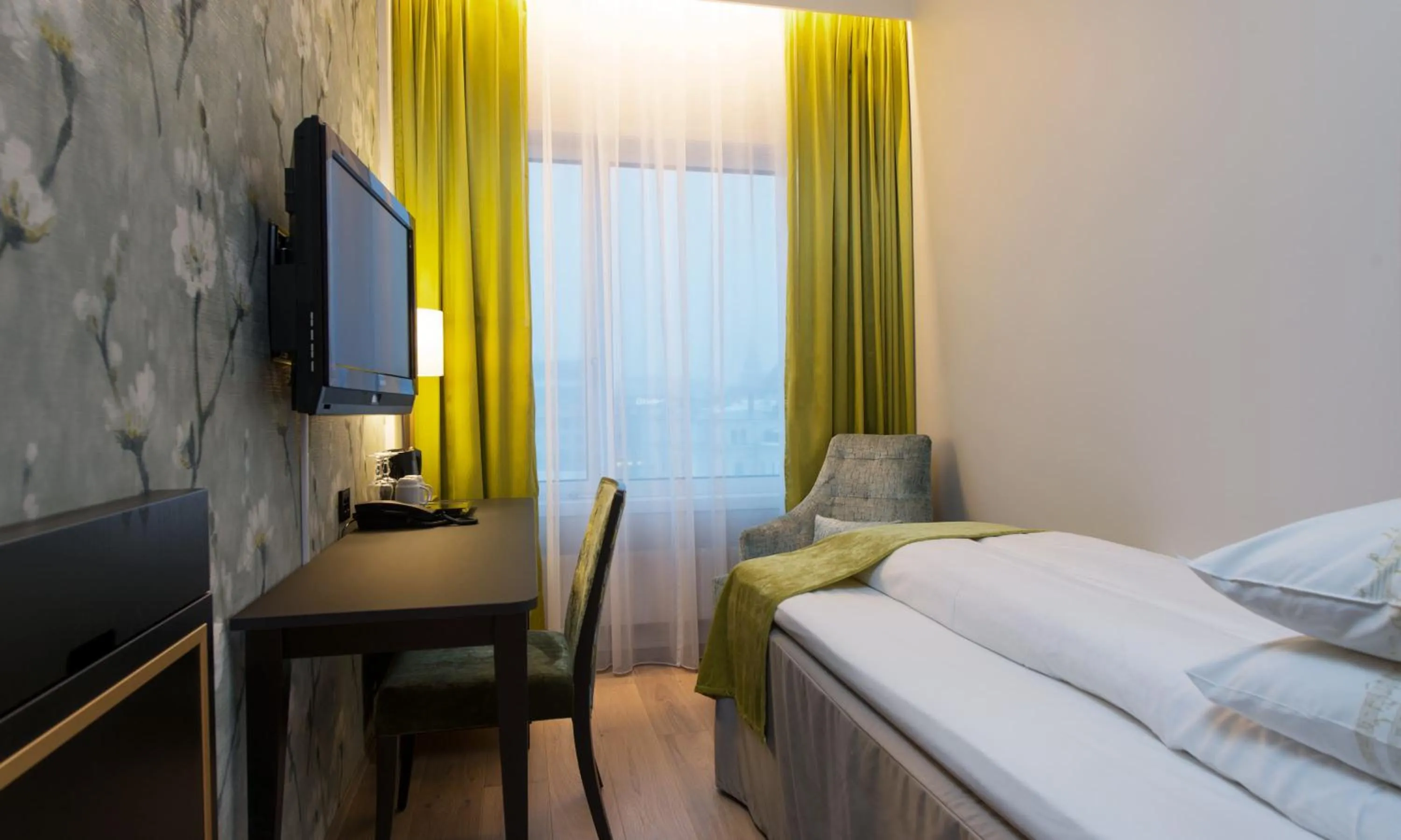 Standard Single Room in Thon Hotel Opera