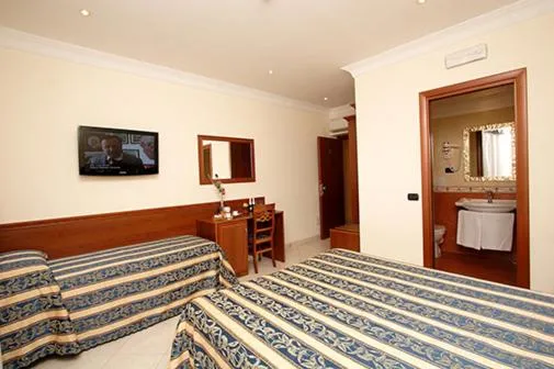 Quadruple Room in Guest House Galaxy