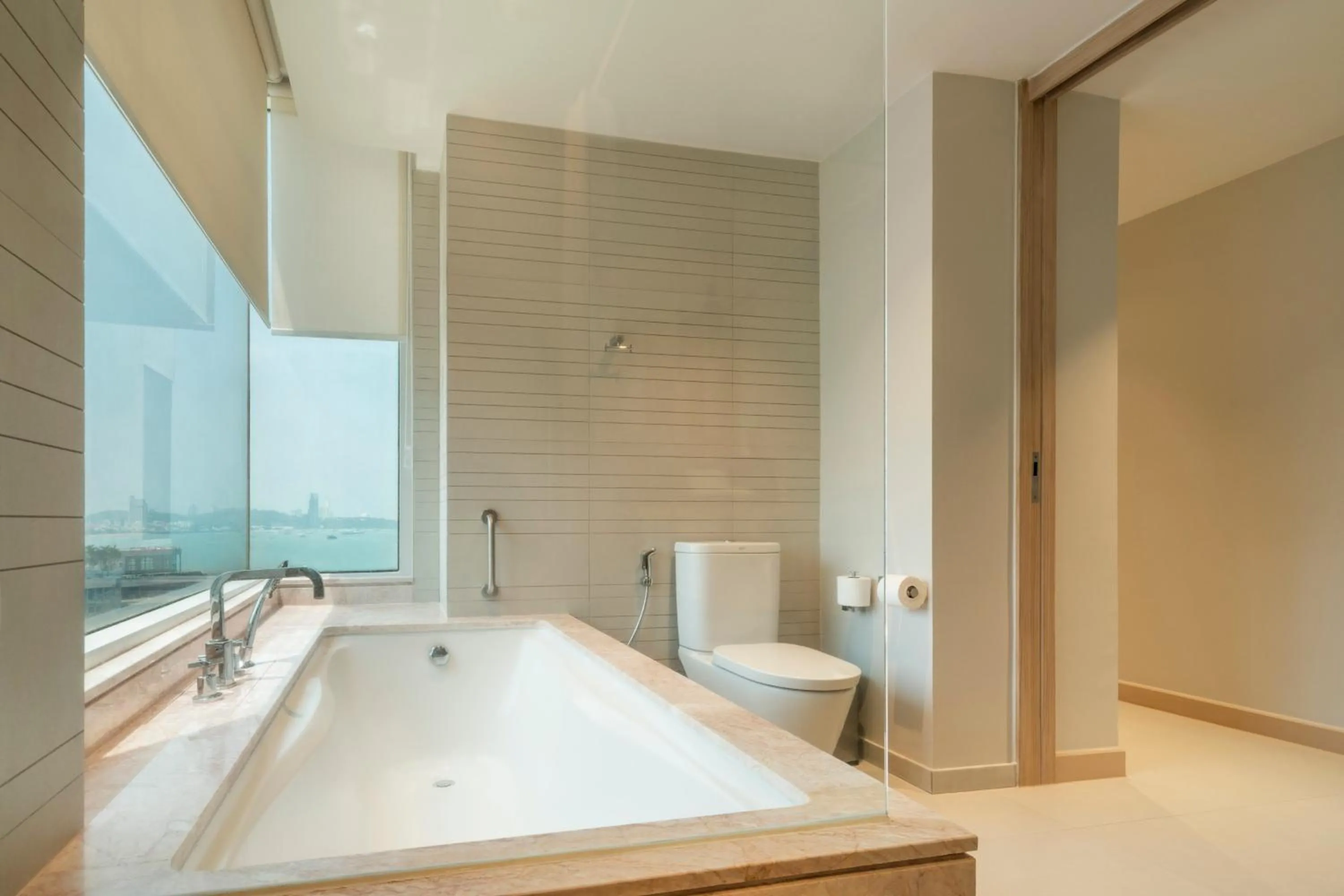 One-Bedroom King Suite with Pattaya Beach View - Bay Tower  in Holiday Inn Pattaya by IHG