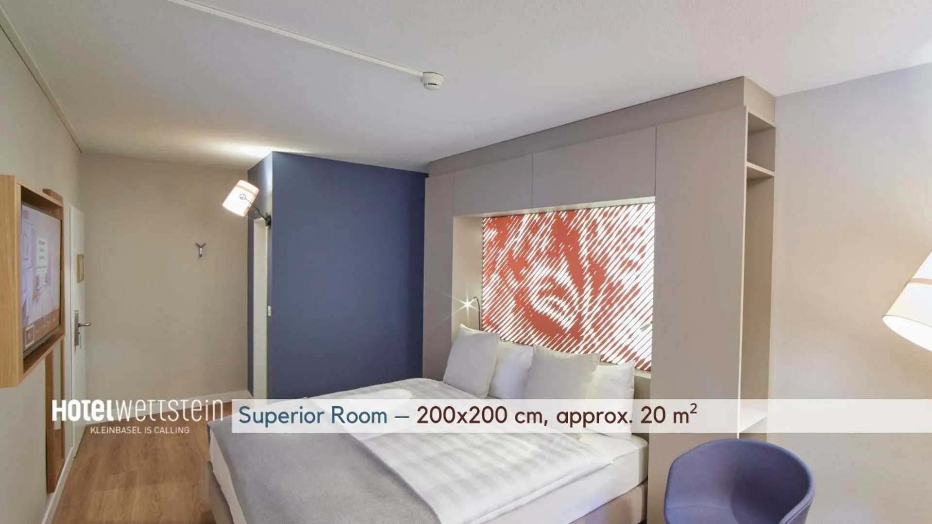 Superior Double Room Street Side in Hotel Wettstein