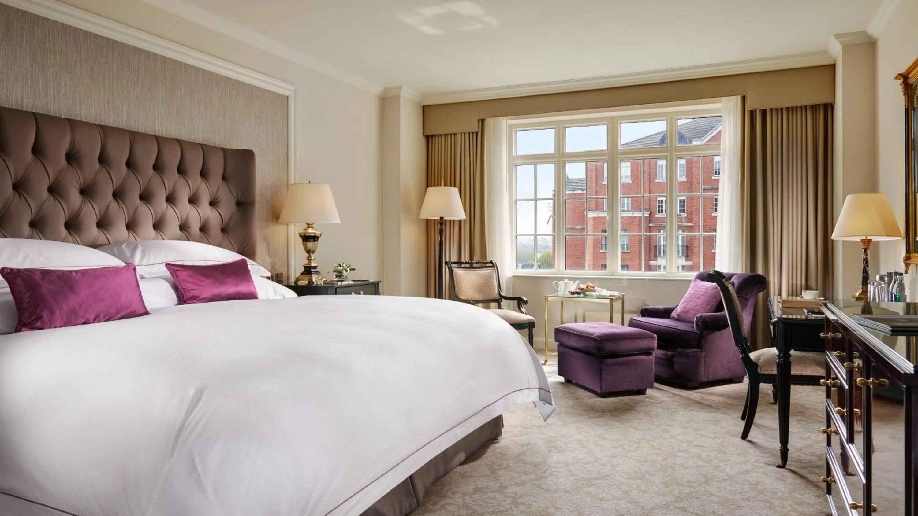 Classic King Room with Courtyard View in InterContinental Dublin by IHG