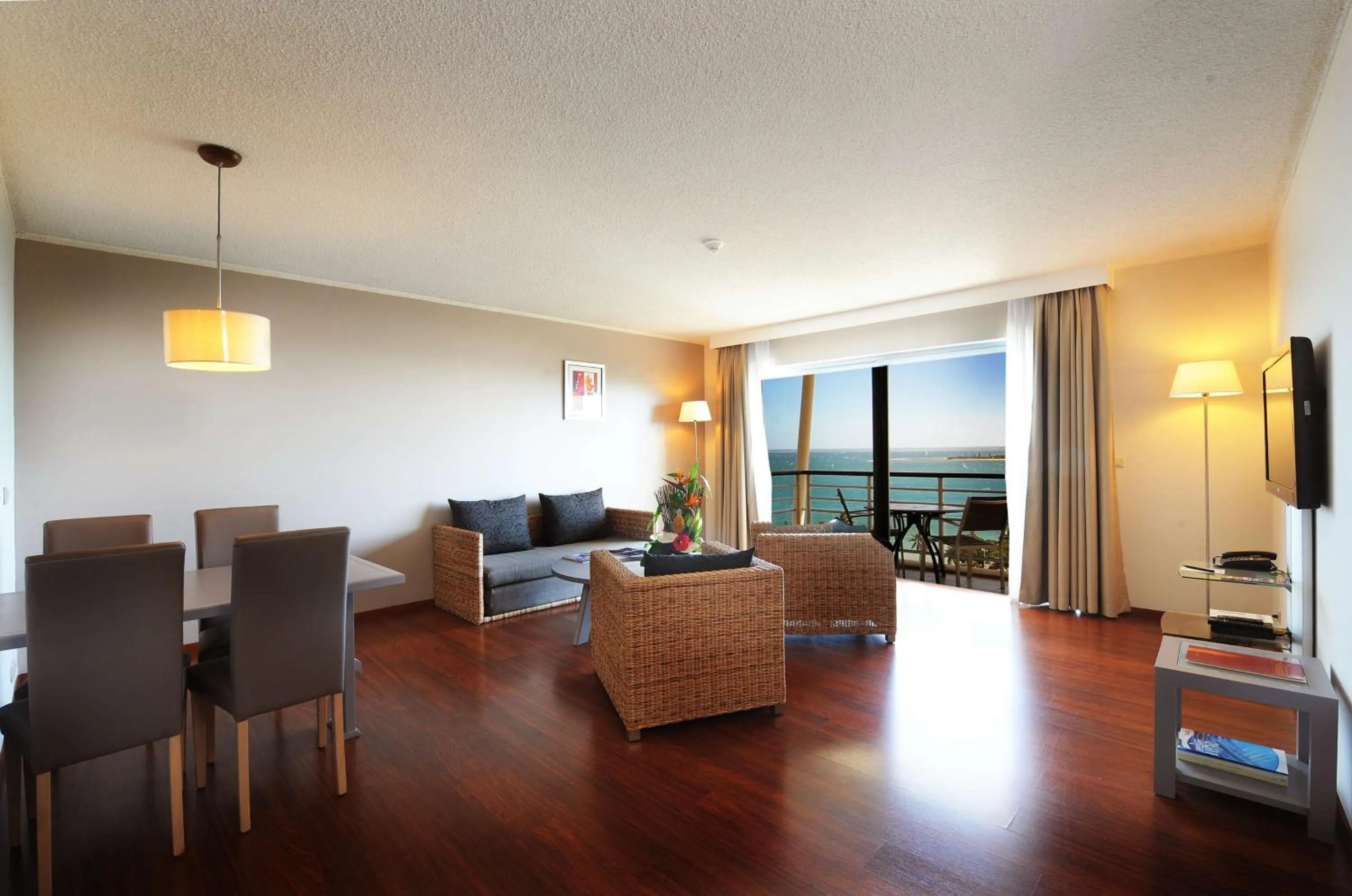 One-Bedroom King Apartment with Garden View in Hilton Noumea La Promenade Residences