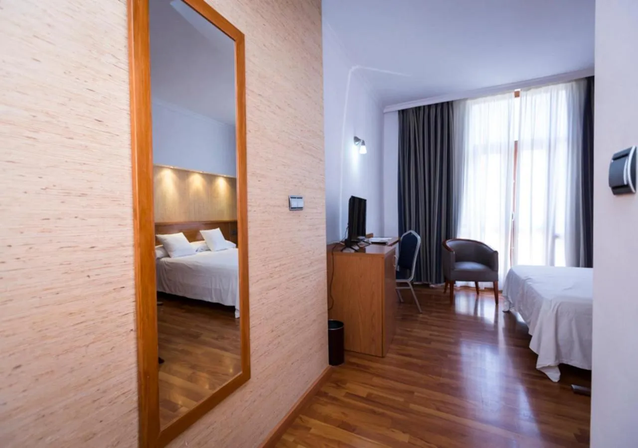 Single Room in Hotel Rusadir