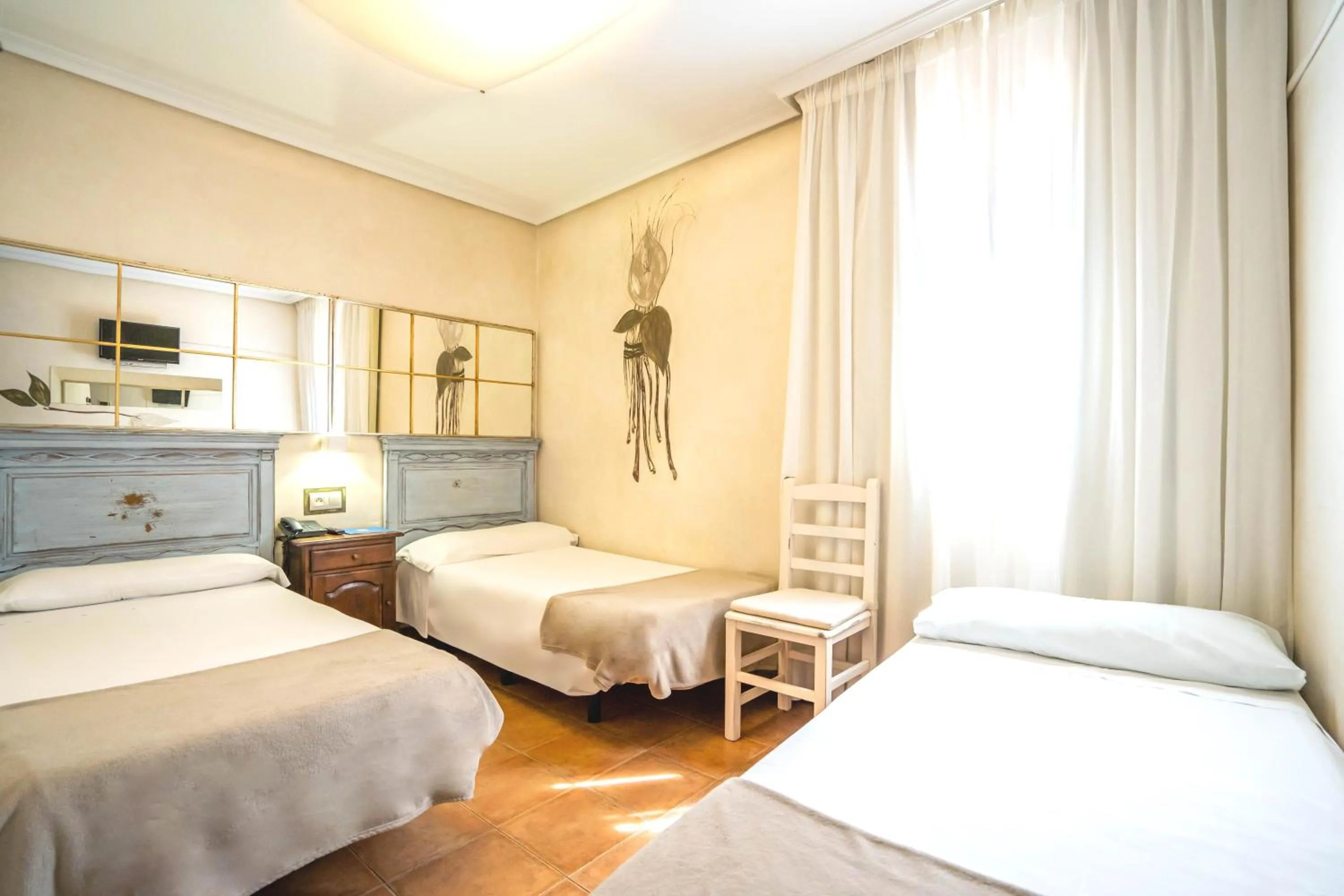 Double with Extra Bed in YIT Puerta Bisagra