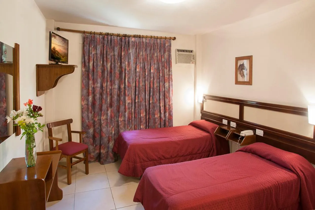 Twin Room in Hotel Carollo