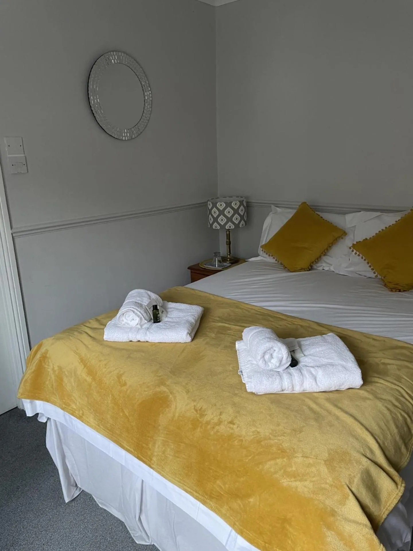 Standard Double Room - single occupancy in The Kings Arms Inn