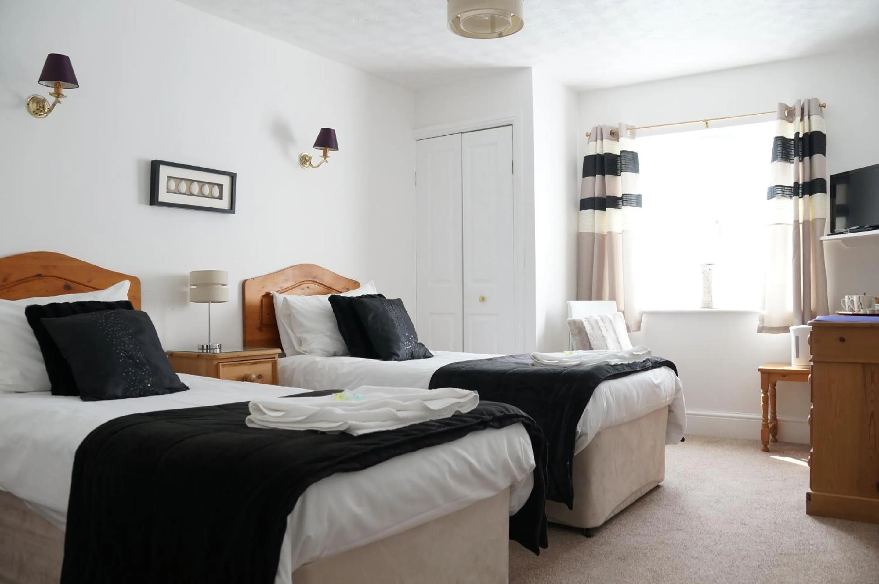 Standard Twin Room in The Eyre Court