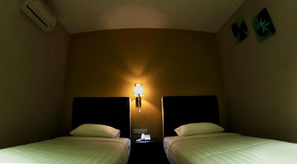 Superior Twin Room in Ayer Hitam Hotel