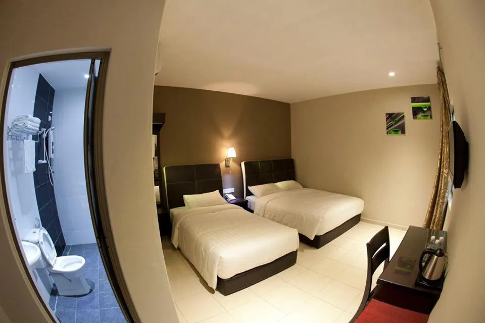 Triple Room in Ayer Hitam Hotel