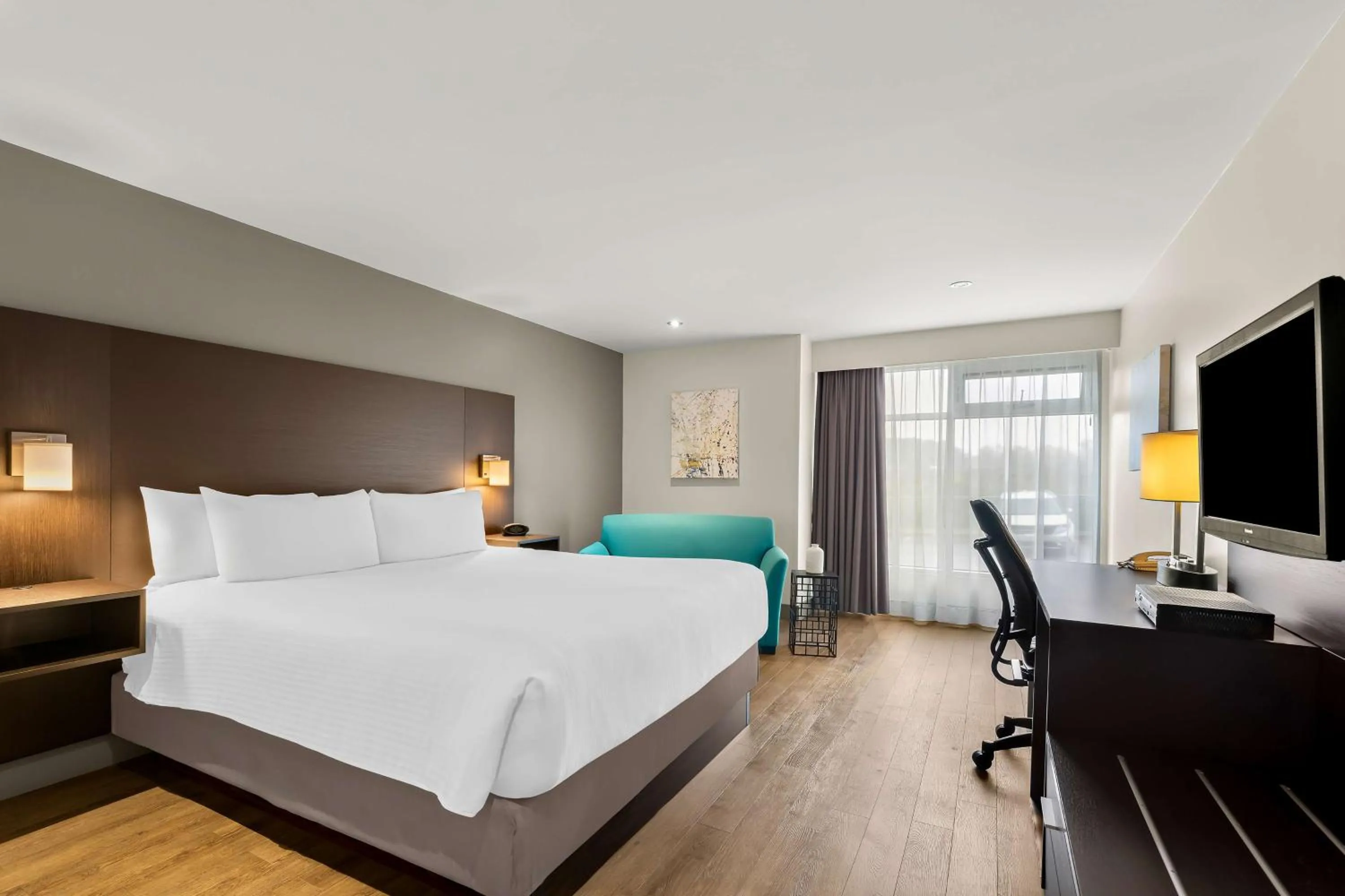 Queen Room in Best Western Hotel St. Jerome