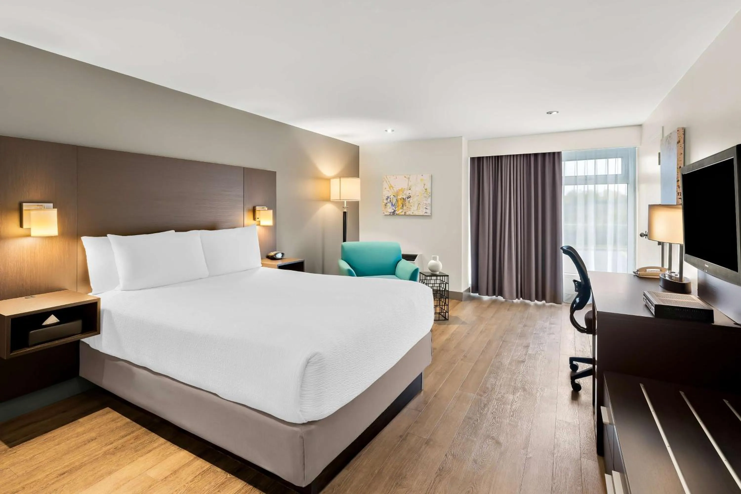 King Room in Best Western Hotel St. Jerome