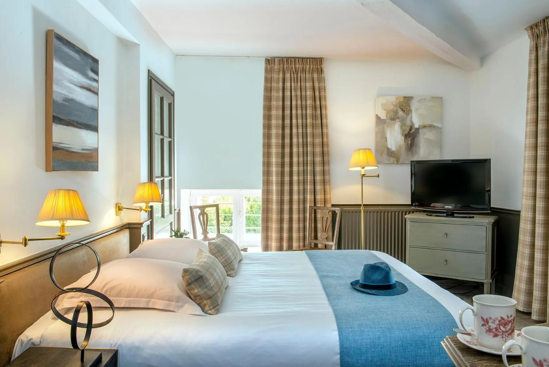 Classic Double Room in Château de Courban and Spa Nuxe
