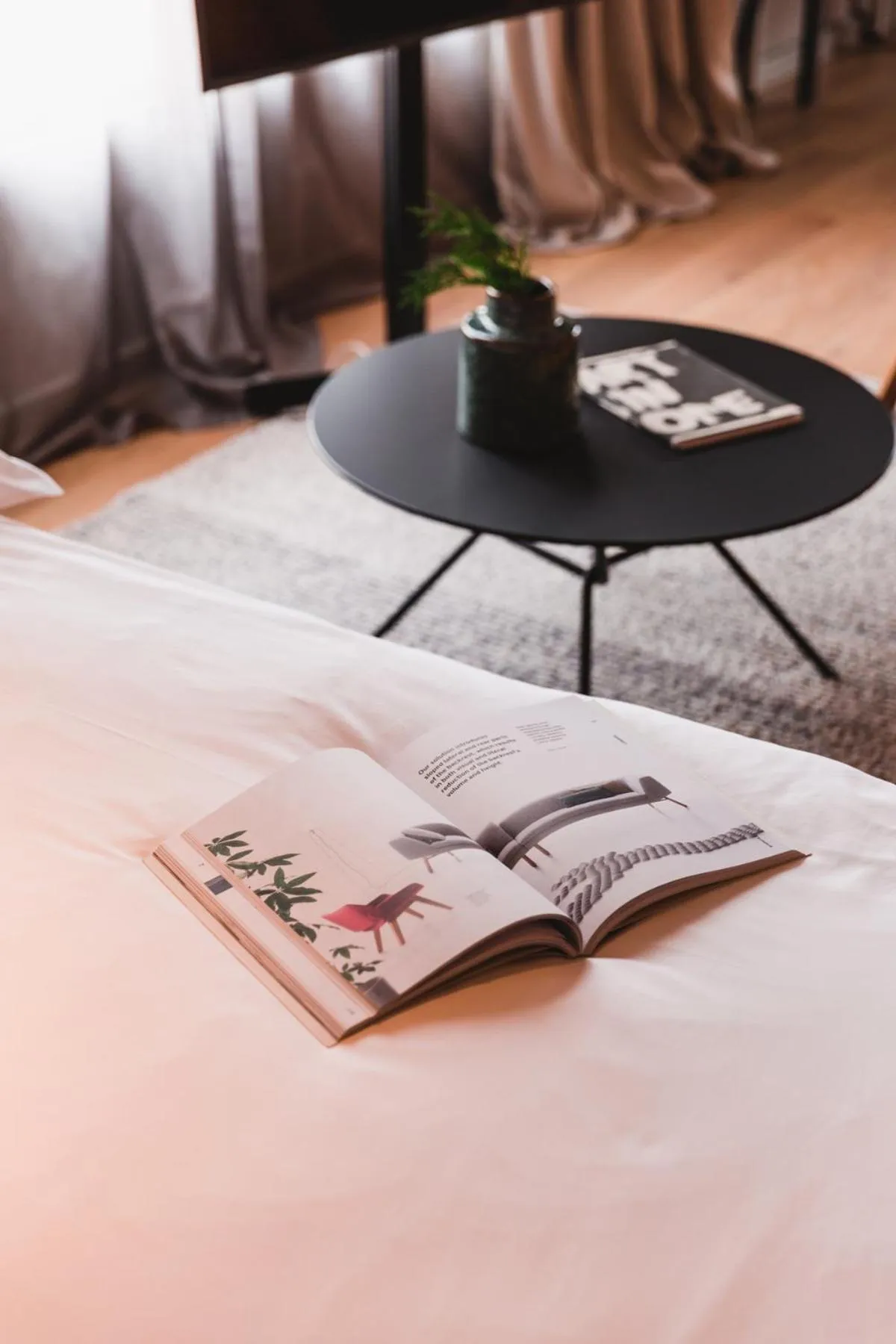 Two-Bedroom Apartment with Balcony in One Suite Hotel