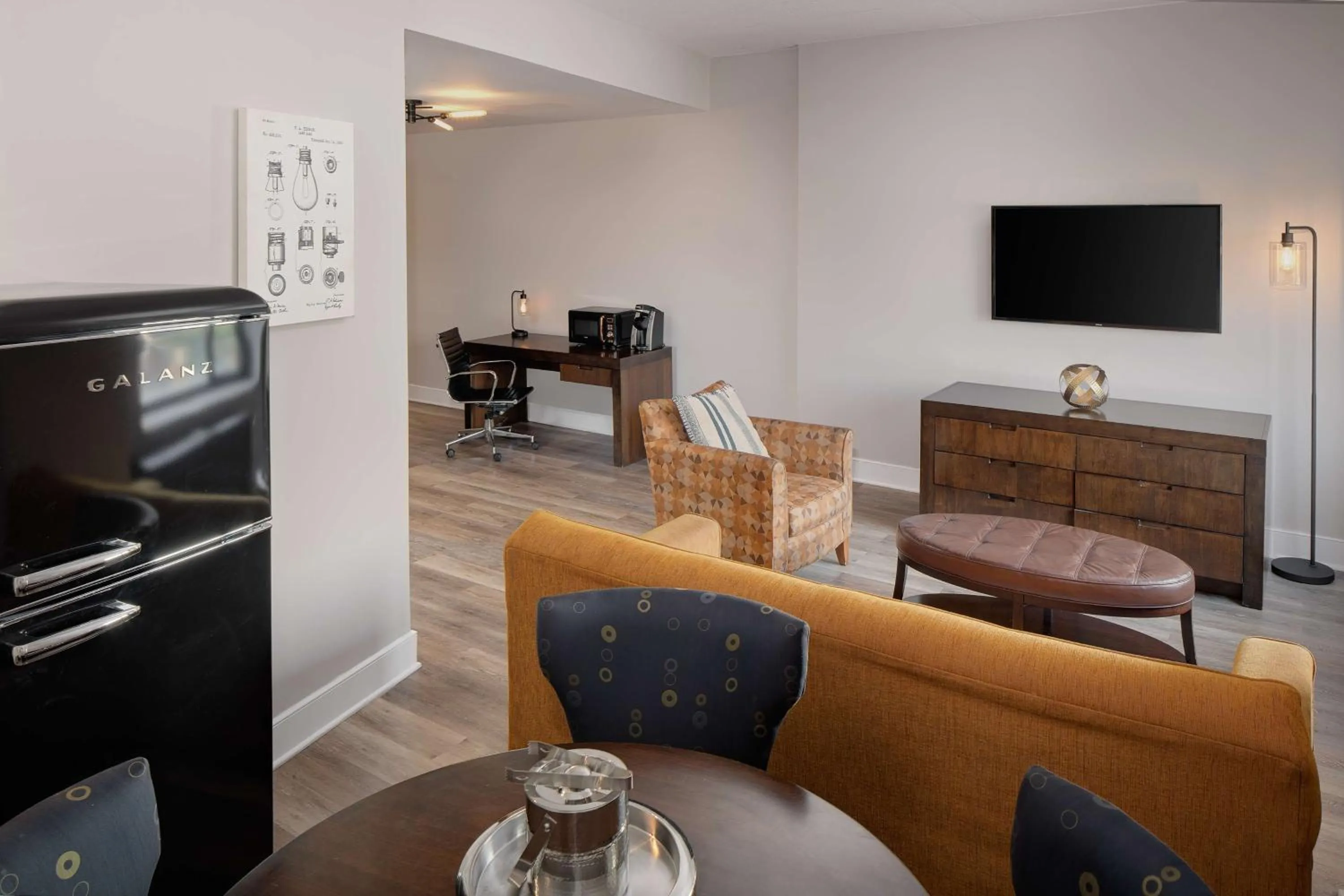 Edison King Suite in Watt Hotel Tapestry Collection by Hilton