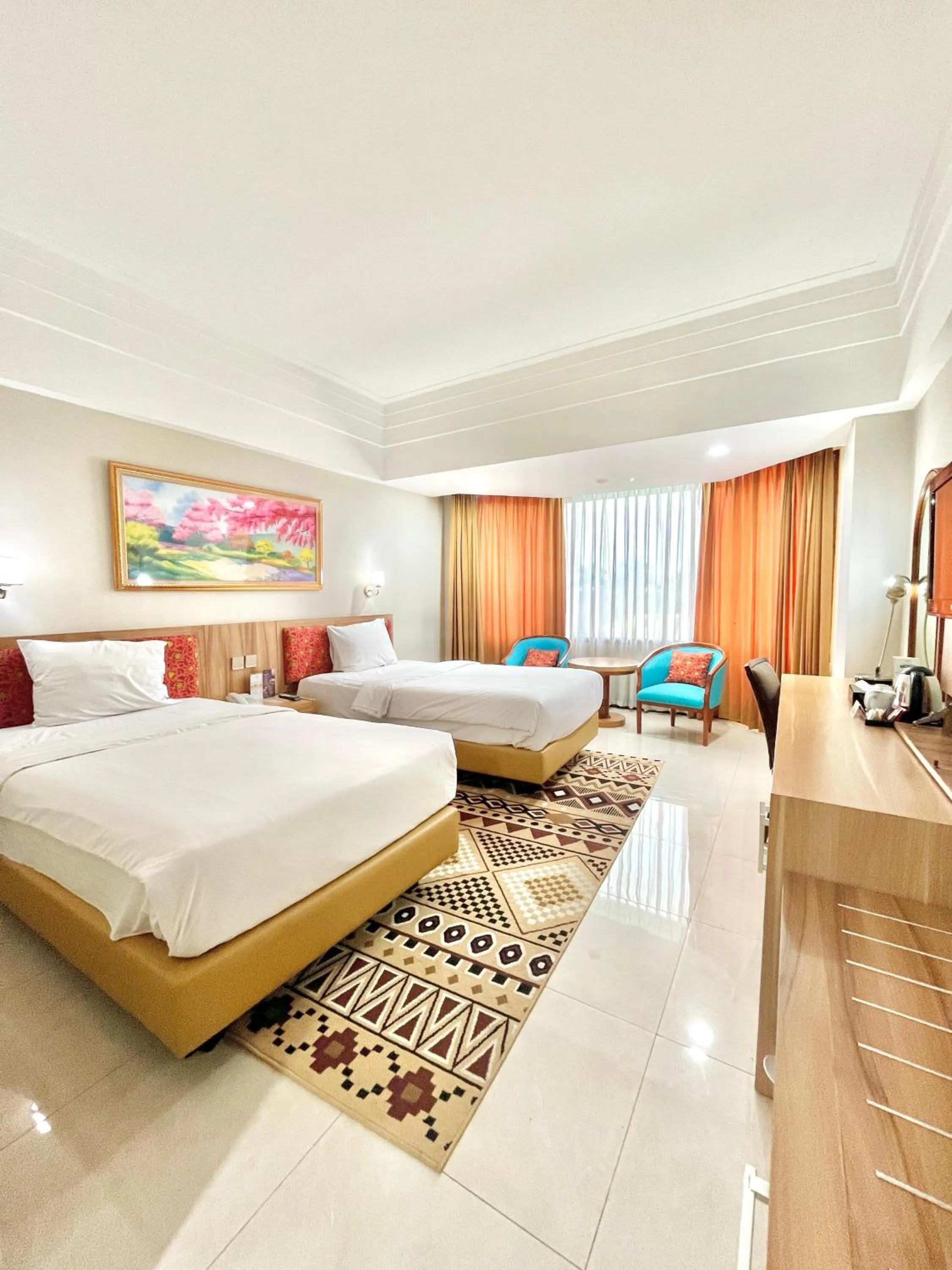 New Super Deluxe Twin in Horison Ultima Bandung