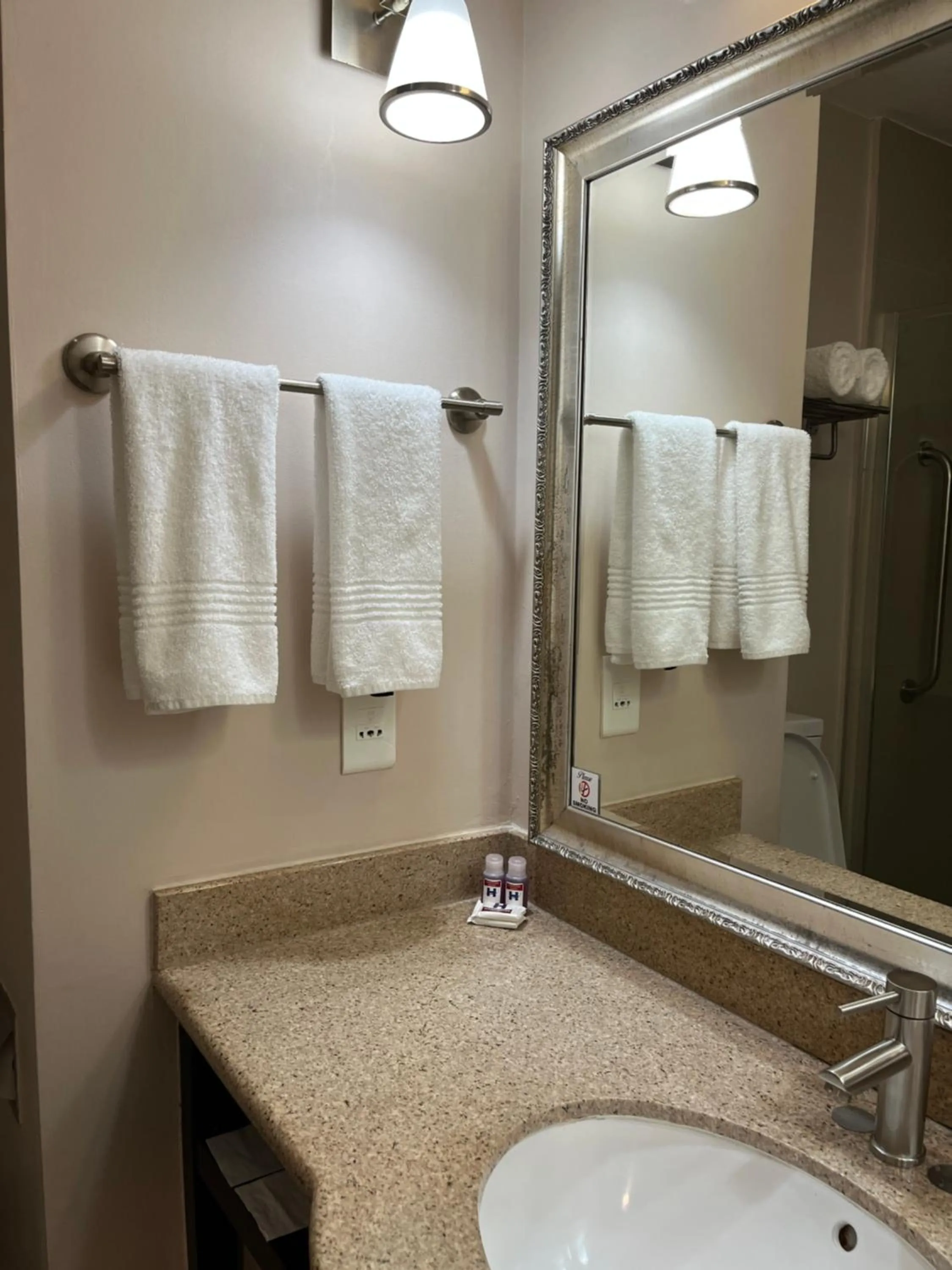 King Bed Accessible in Hampshire Hotel - Ballito