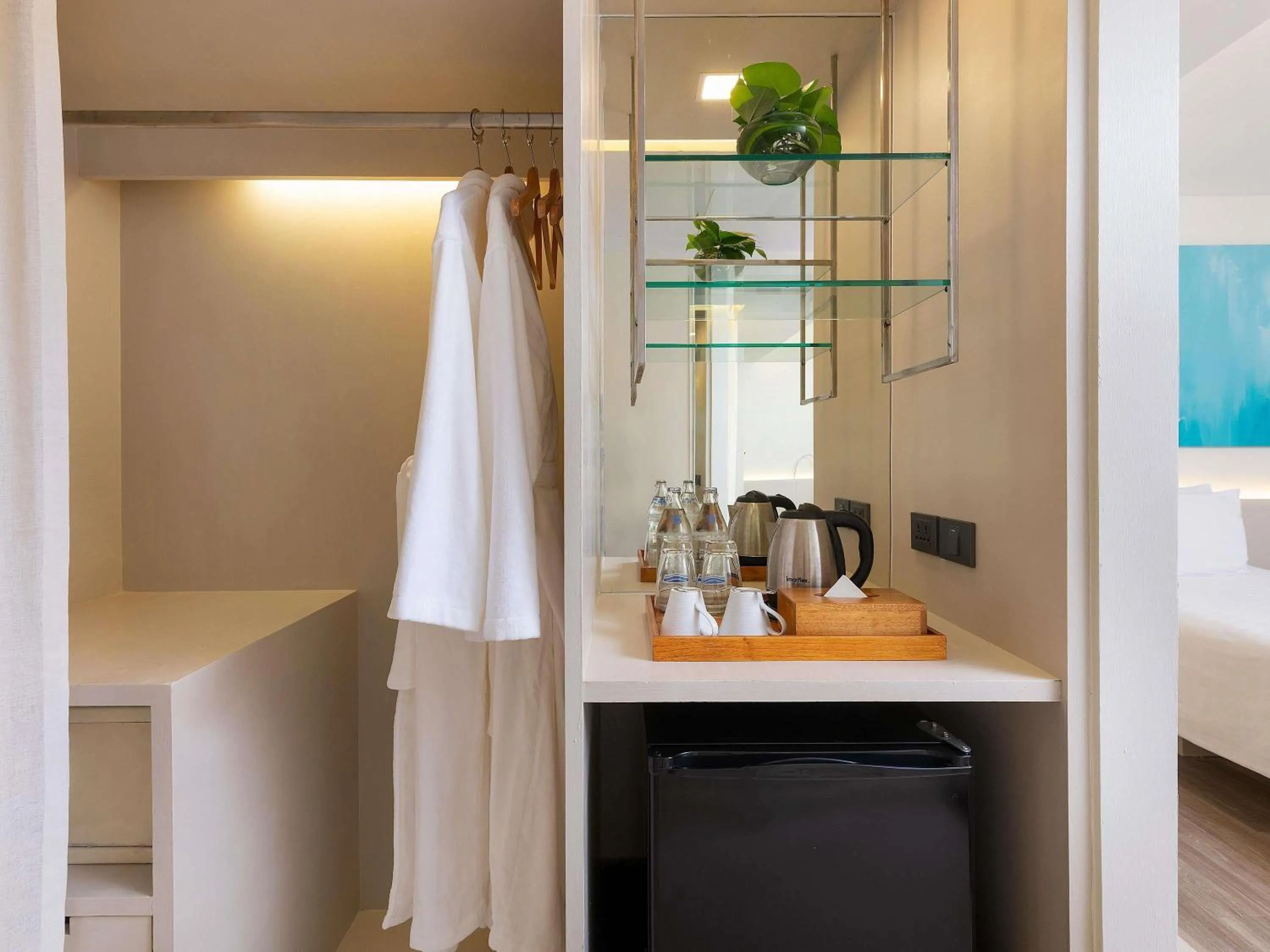 Deluxe Twin Room in Pullman Pattaya Hotel G