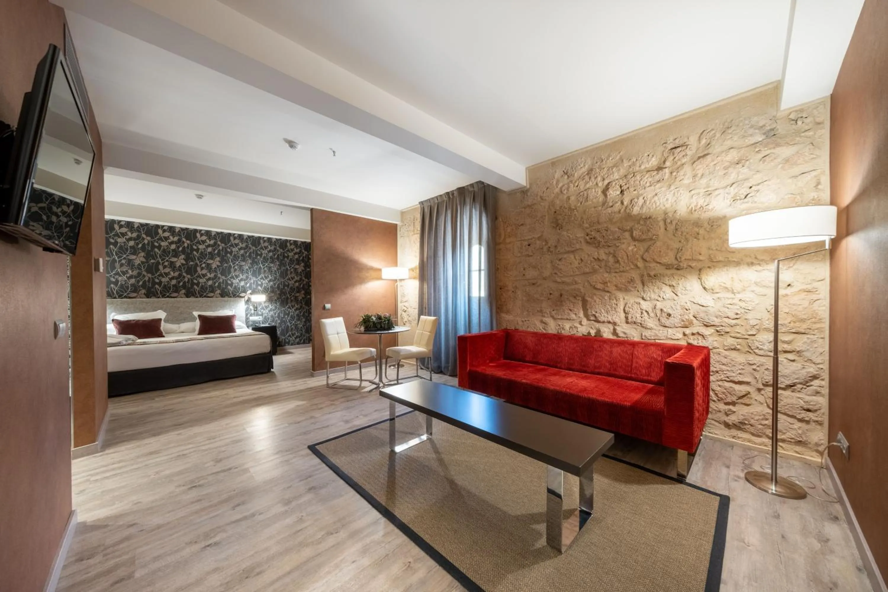 Suite with Spa Access in Castilla Termal Burgo de Osma