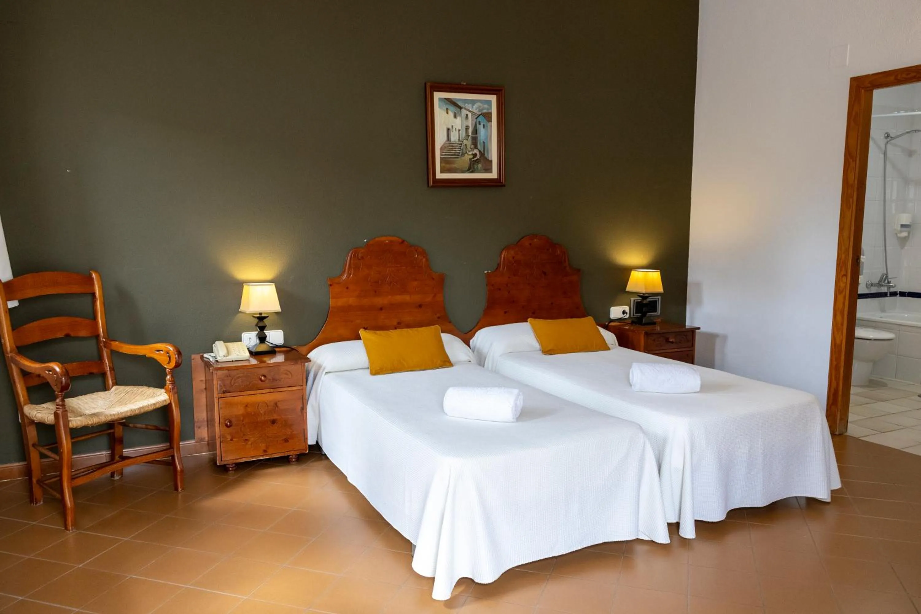 Standard Twin Room in Villa Turística de Priego