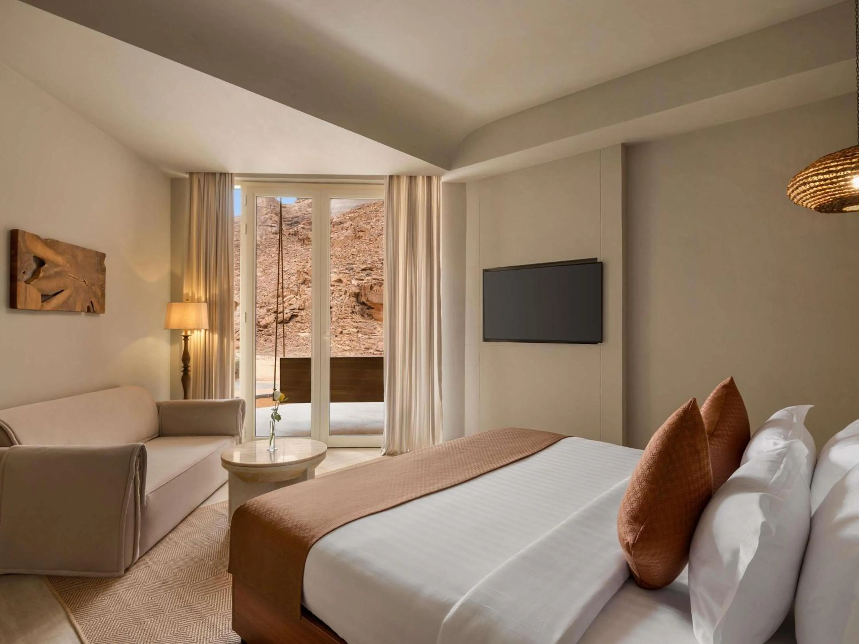 Skyline Executive Room in Shaden Resort