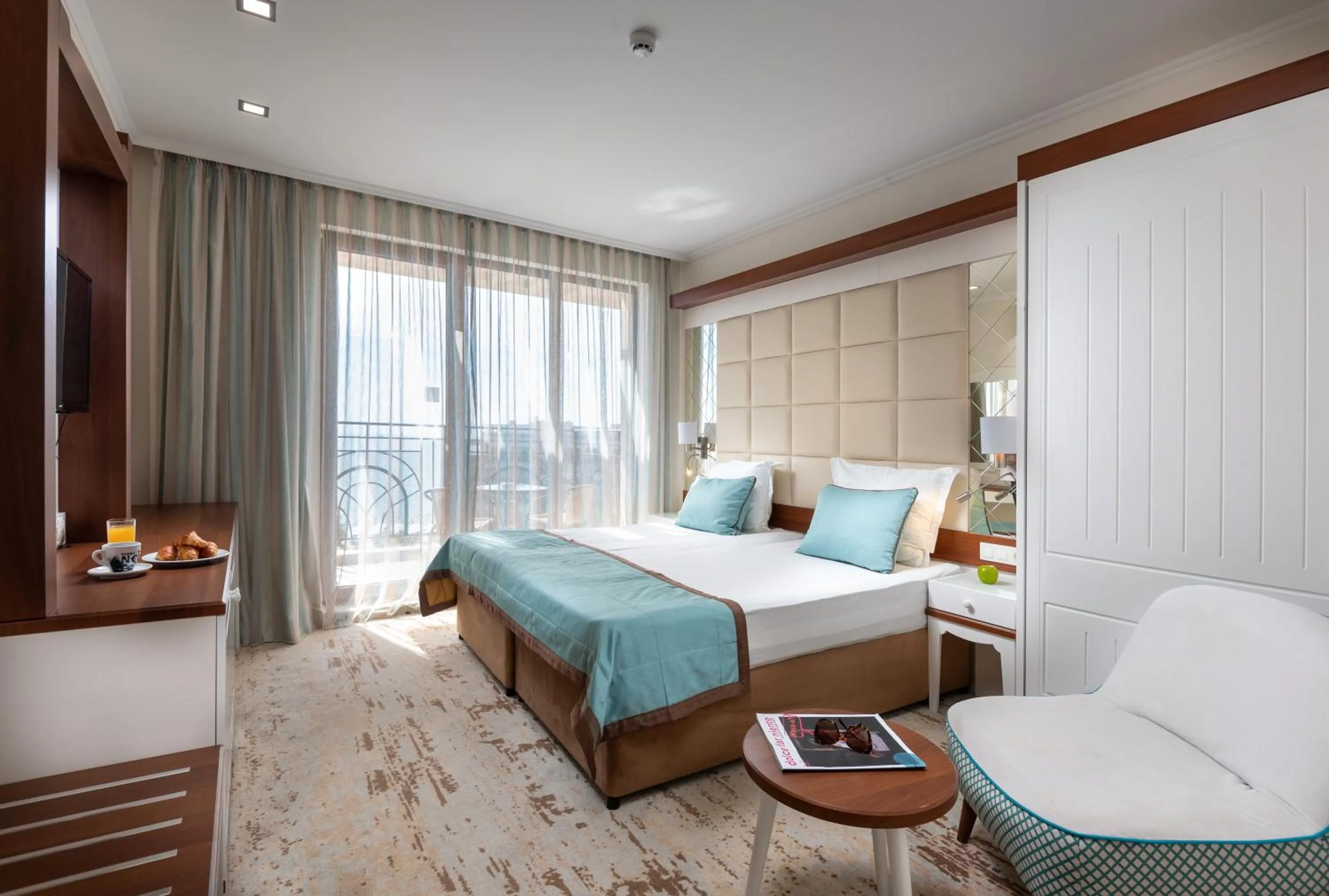 Deluxe Twin Side Sea View - single occupancy in Festa Via Pontica