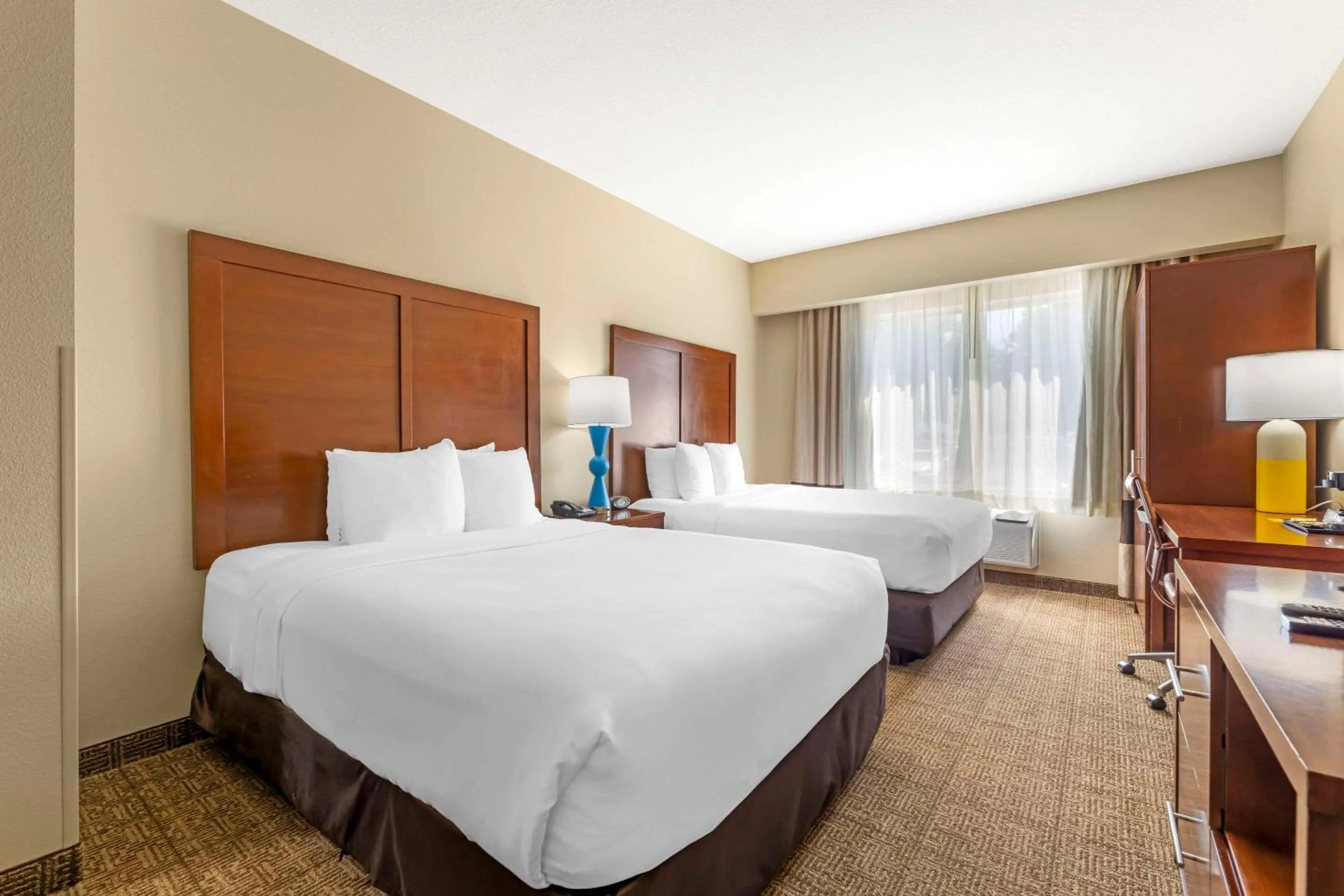 Superior Queen Suite with Two Queen Beds - Non-Smoking in Comfort Suites Near Vancouver Mall