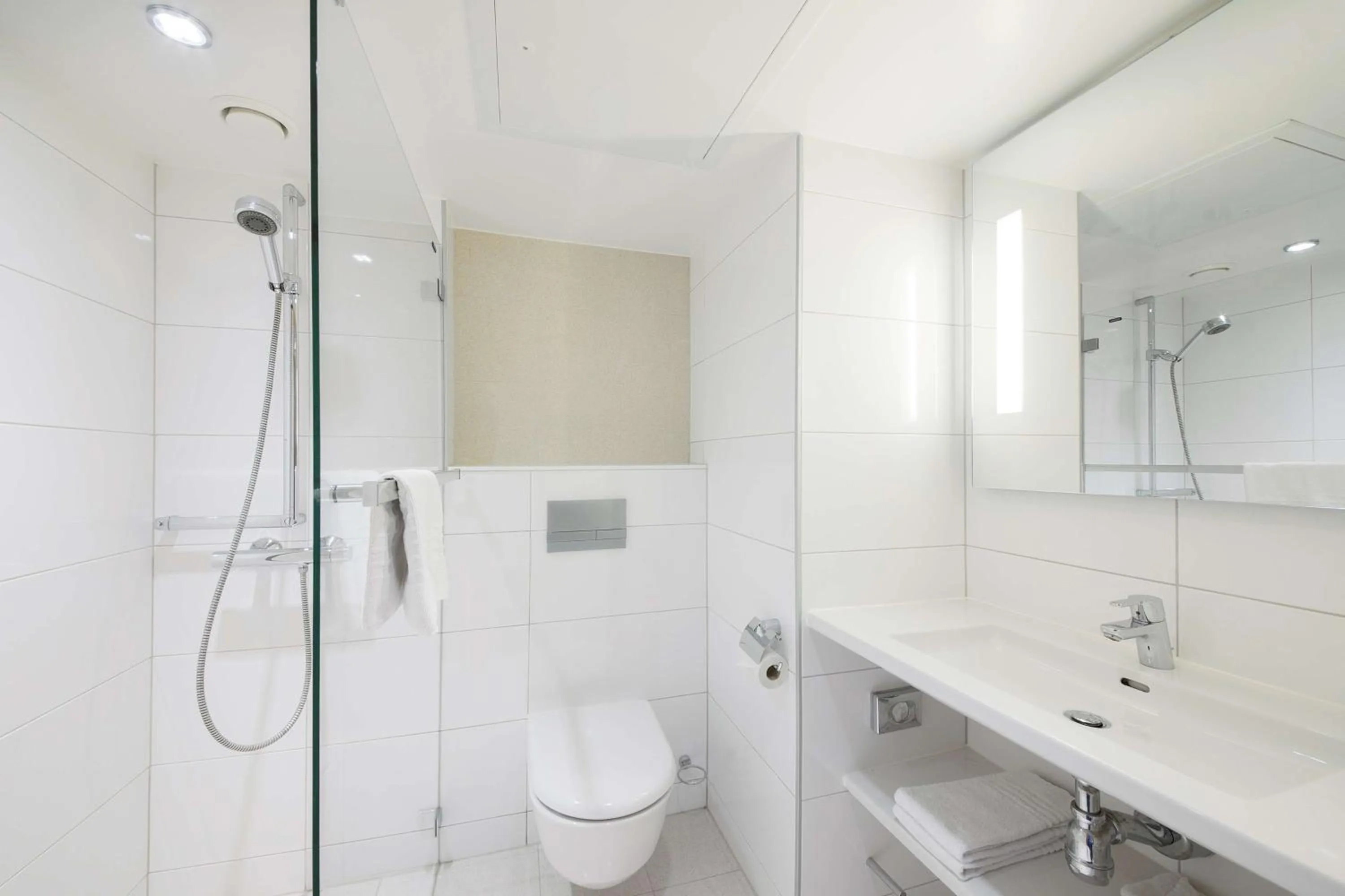 Superior Double Room in Scandic Royal Stavanger