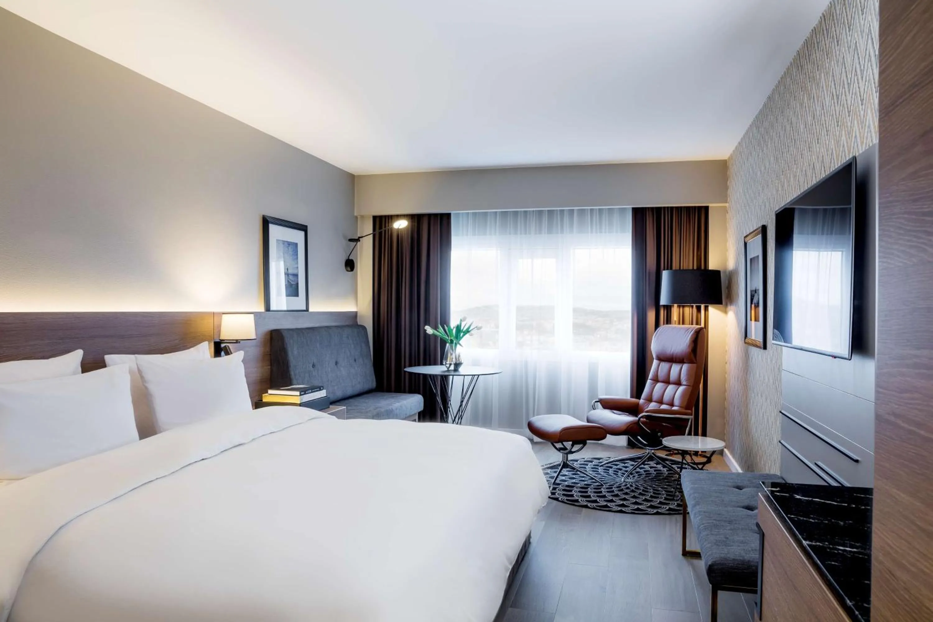 Premium Room with Panoramic Fjord View in Radisson Blu Plaza Hotel, Oslo