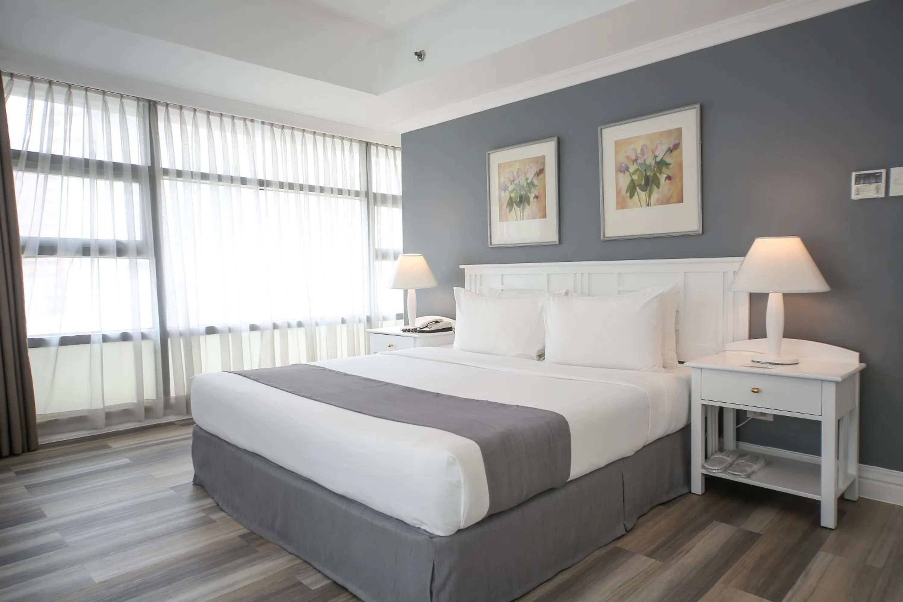 Executive Suite in Infinity Tower Suites