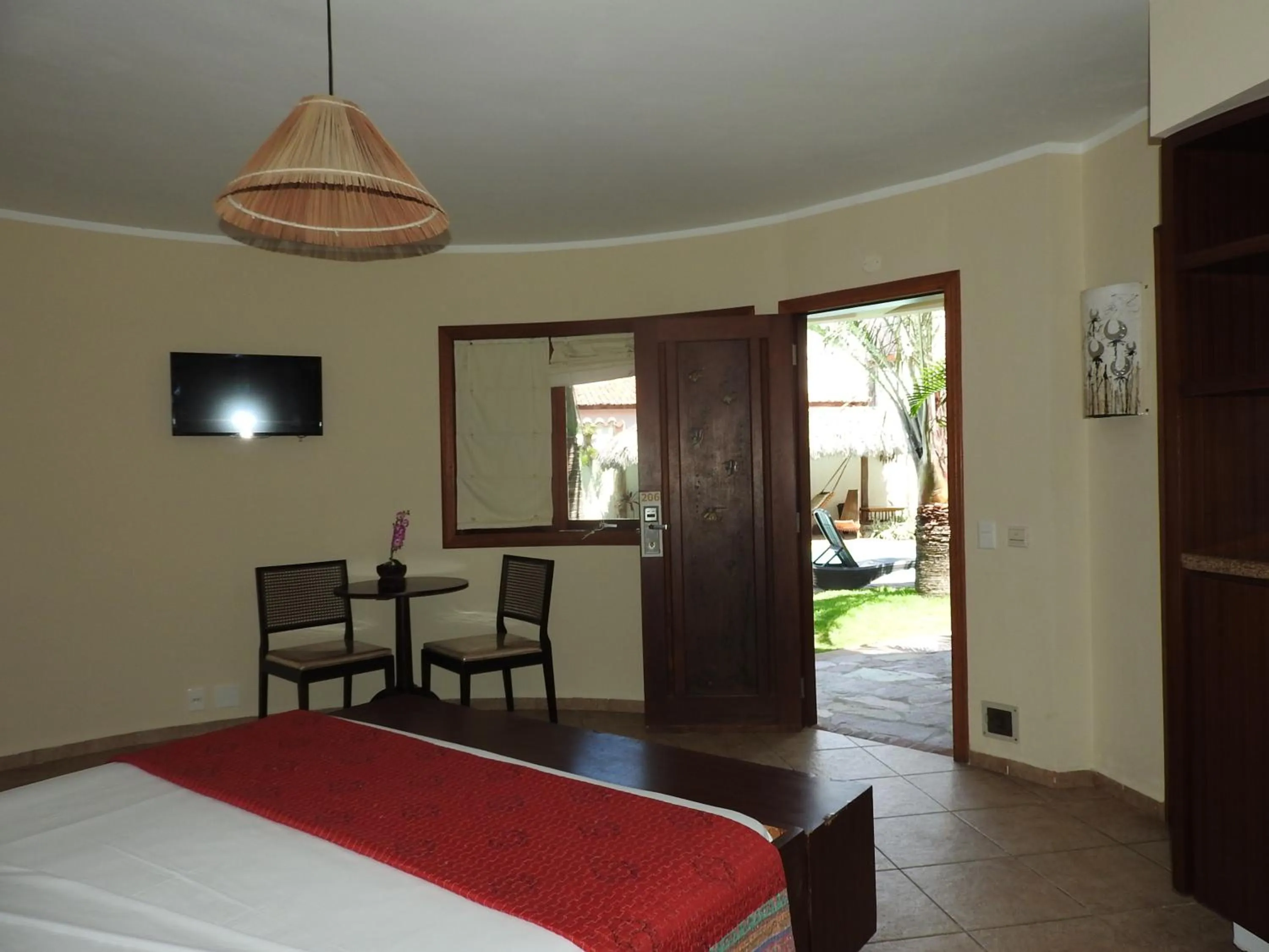 Suite with Pool View in IL Nuraghe