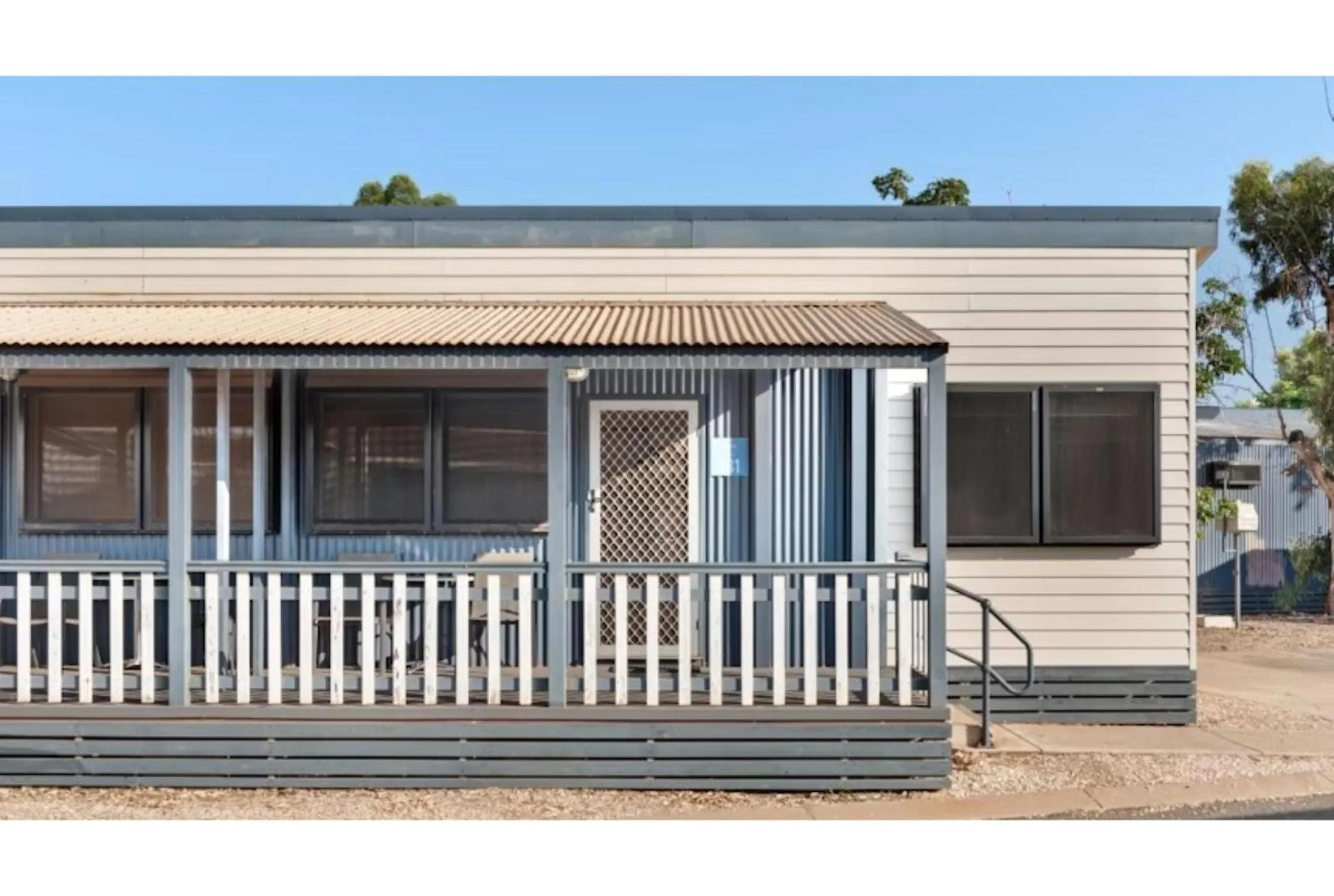 Deluxe 1 Bedroom Cabin in Discovery Parks - Port Hedland