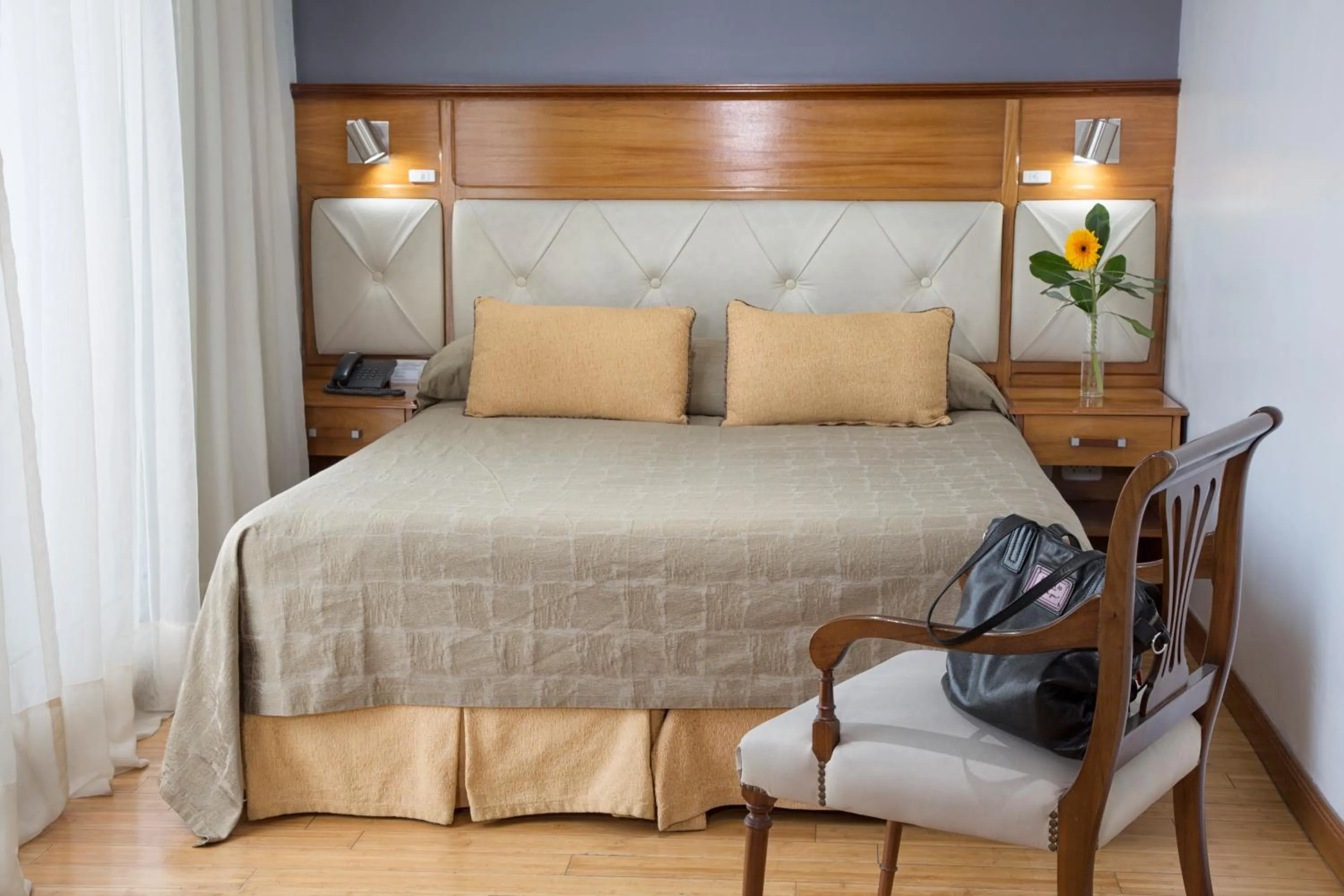 Suite in Embajador Hotel