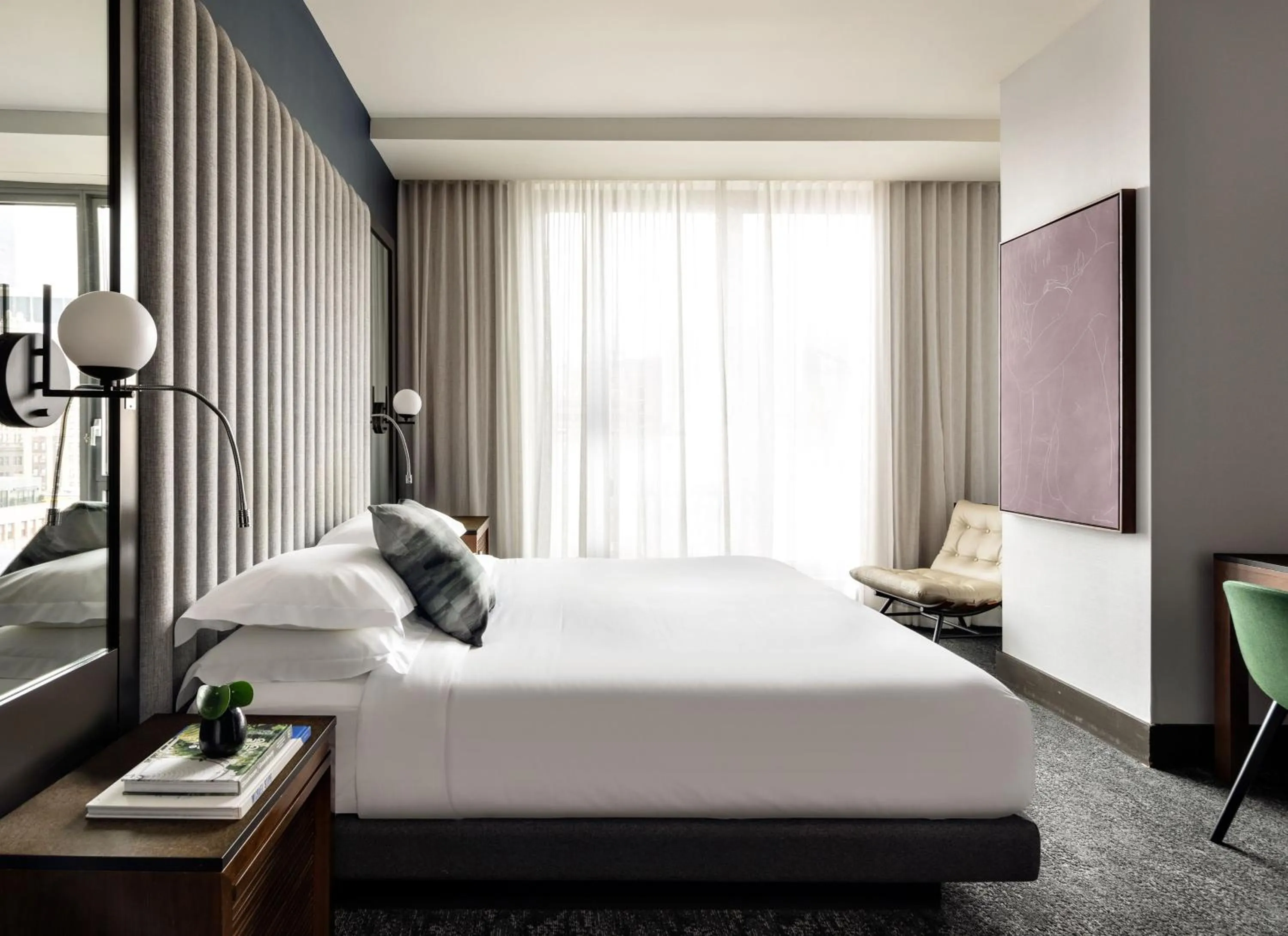 King Room with Mobility Accessible Roll-In Shower - Non-Smoking in Kimpton Hotel Eventi by IHG