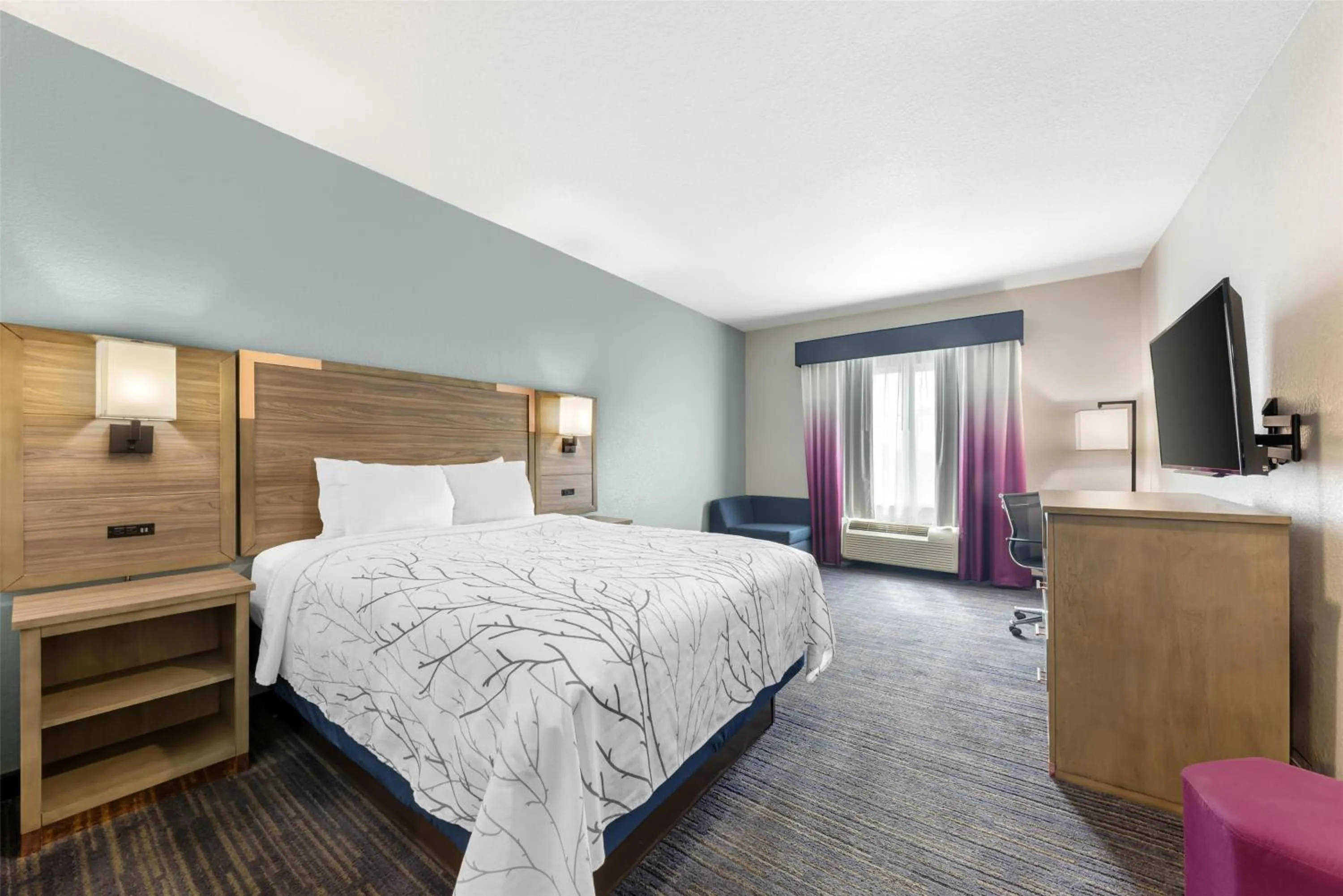 Queen Room - Non-Smoking in Best Western Plus San Antonio East Inn & Suites