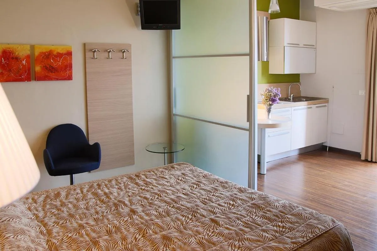 One-Bedroom Apartment in Fortebraccio