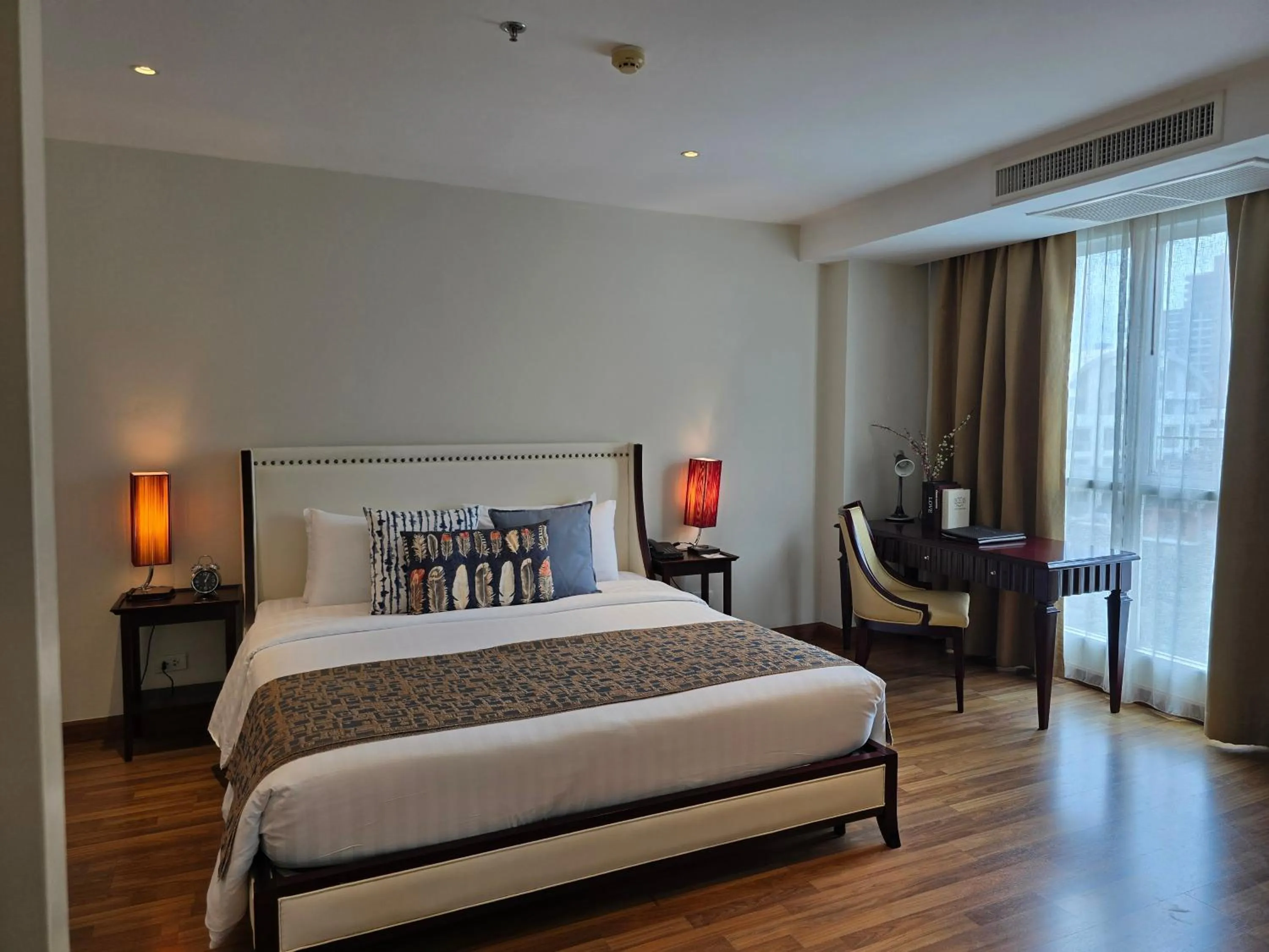 Deluxe One-Bedroom Suite in The Bless Hotel and Residence