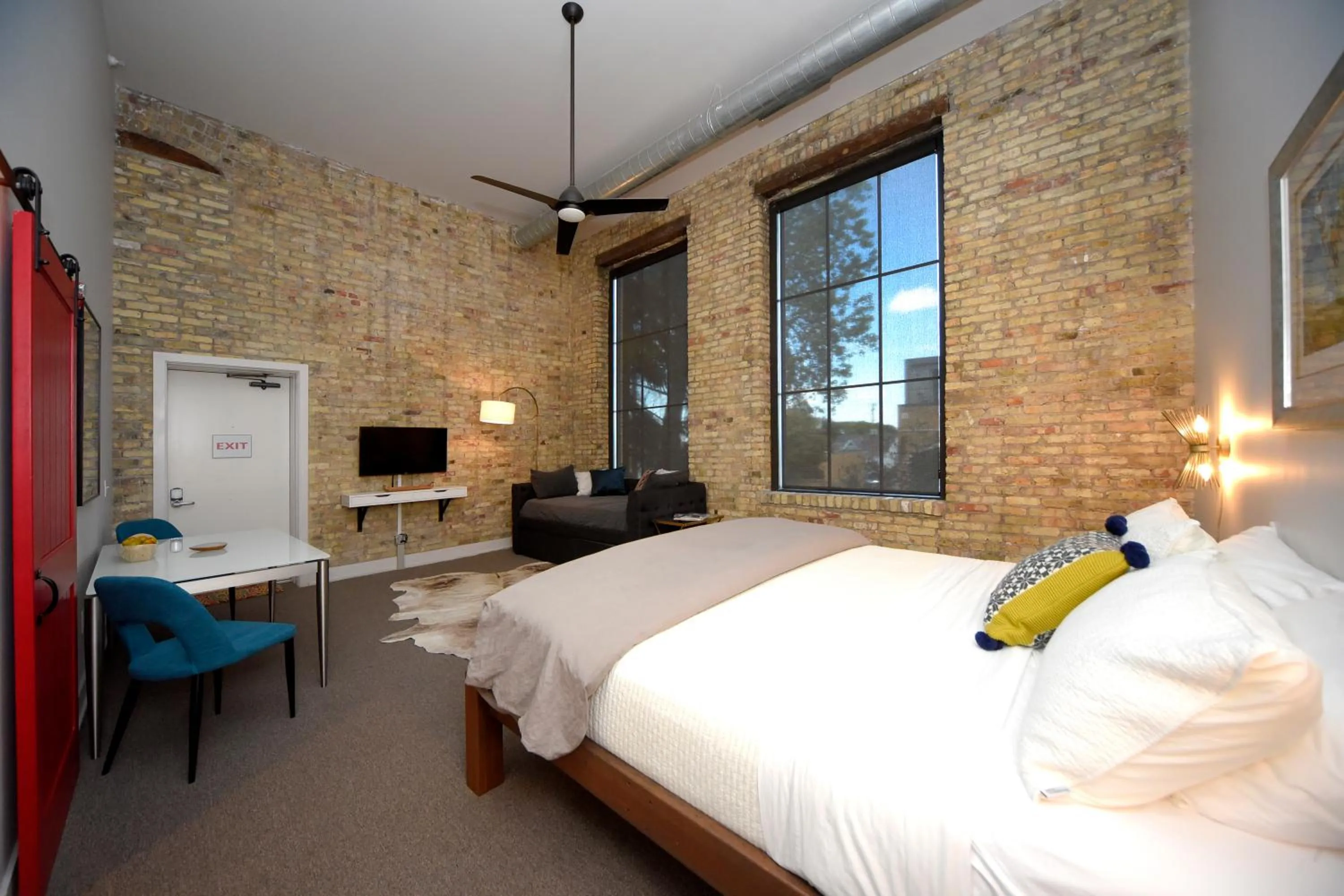 Superior King Suite (Suite 8) in Kinn Guesthouse Bay View