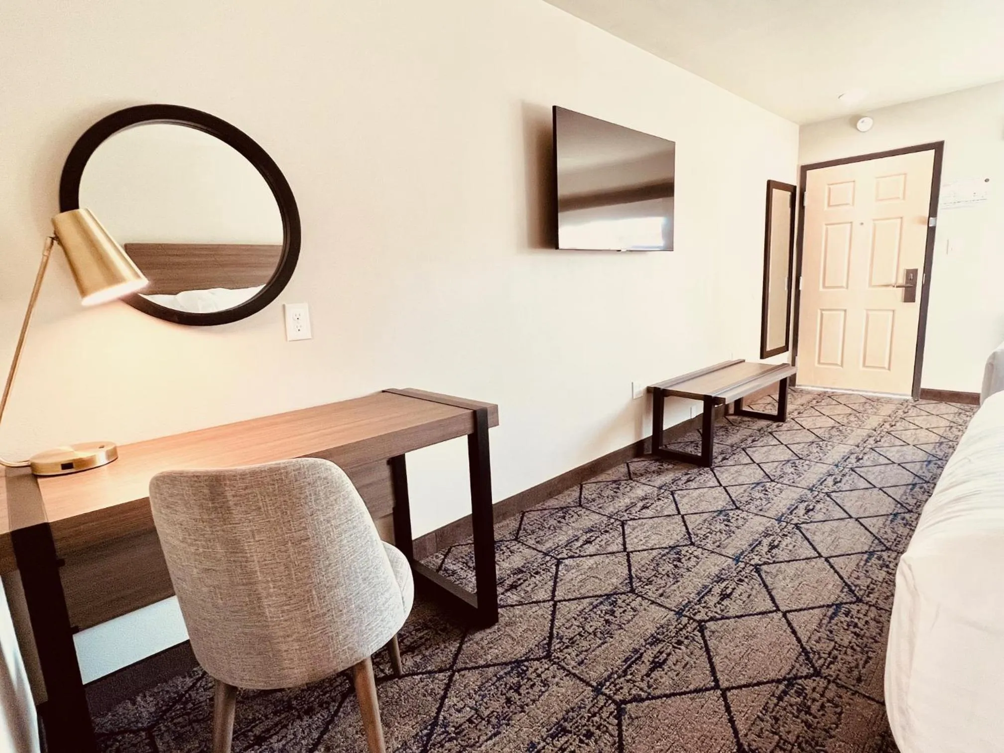 2 Double Beds, Mobility Accessible Suite, Roll-In Shower, Non-Smoking in Ramada by Wyndham Modesto Yosemite Area