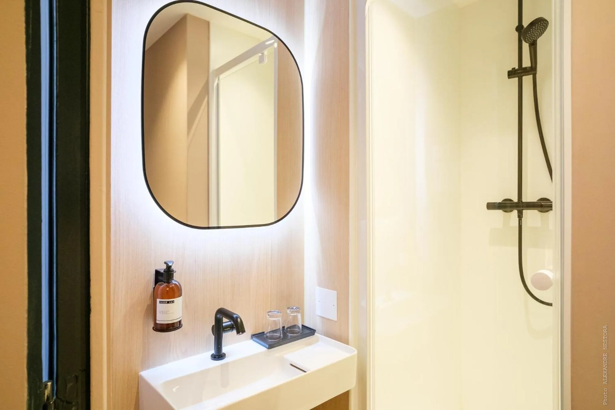 Superior Quadruple Room in A l'Hôtel Des Roys