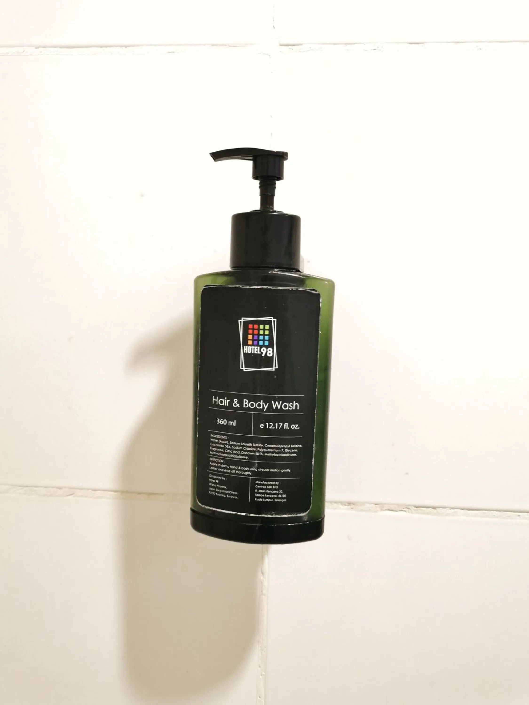 Deluxe Family Room (No window) in Hotel 98