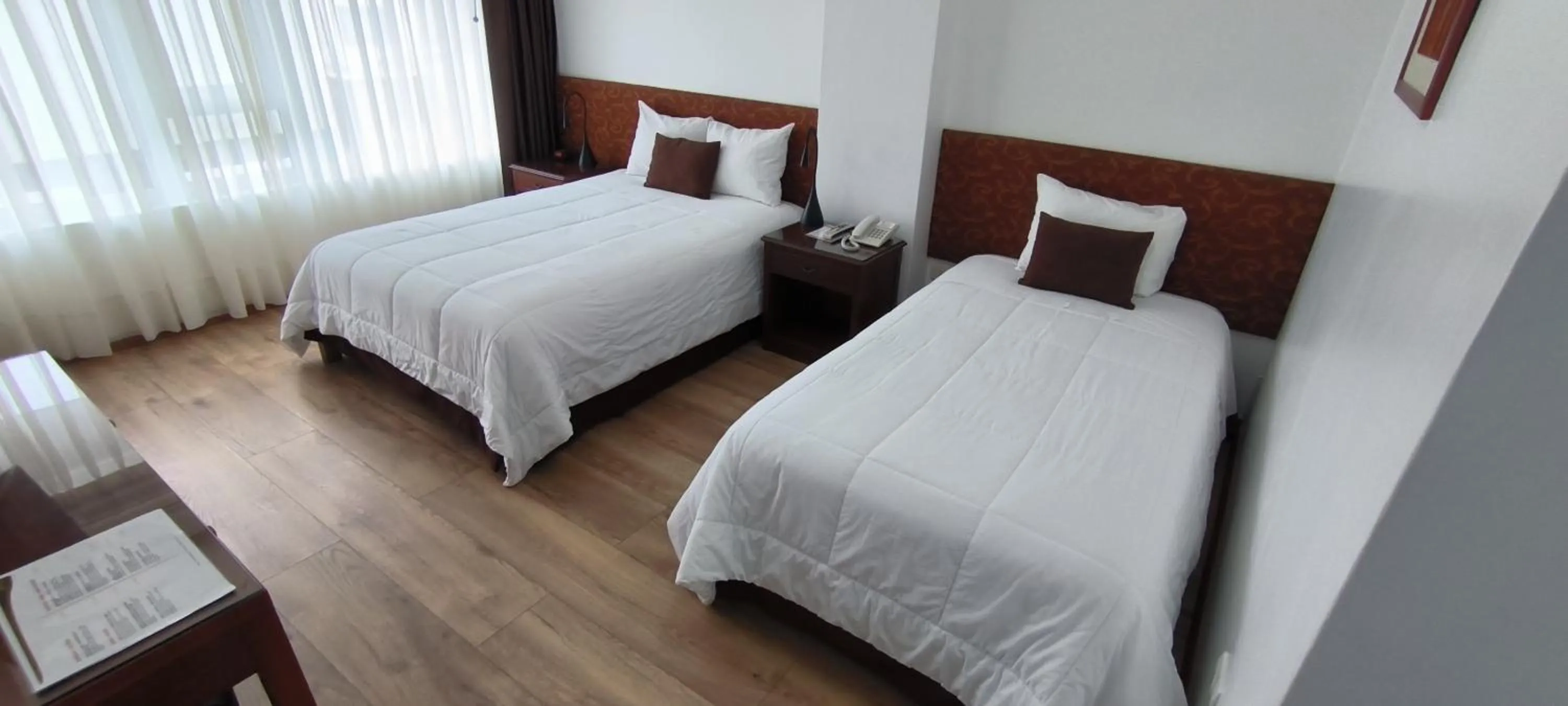 Deluxe Double Room with Extra Bed in Faraona Grand Hotel