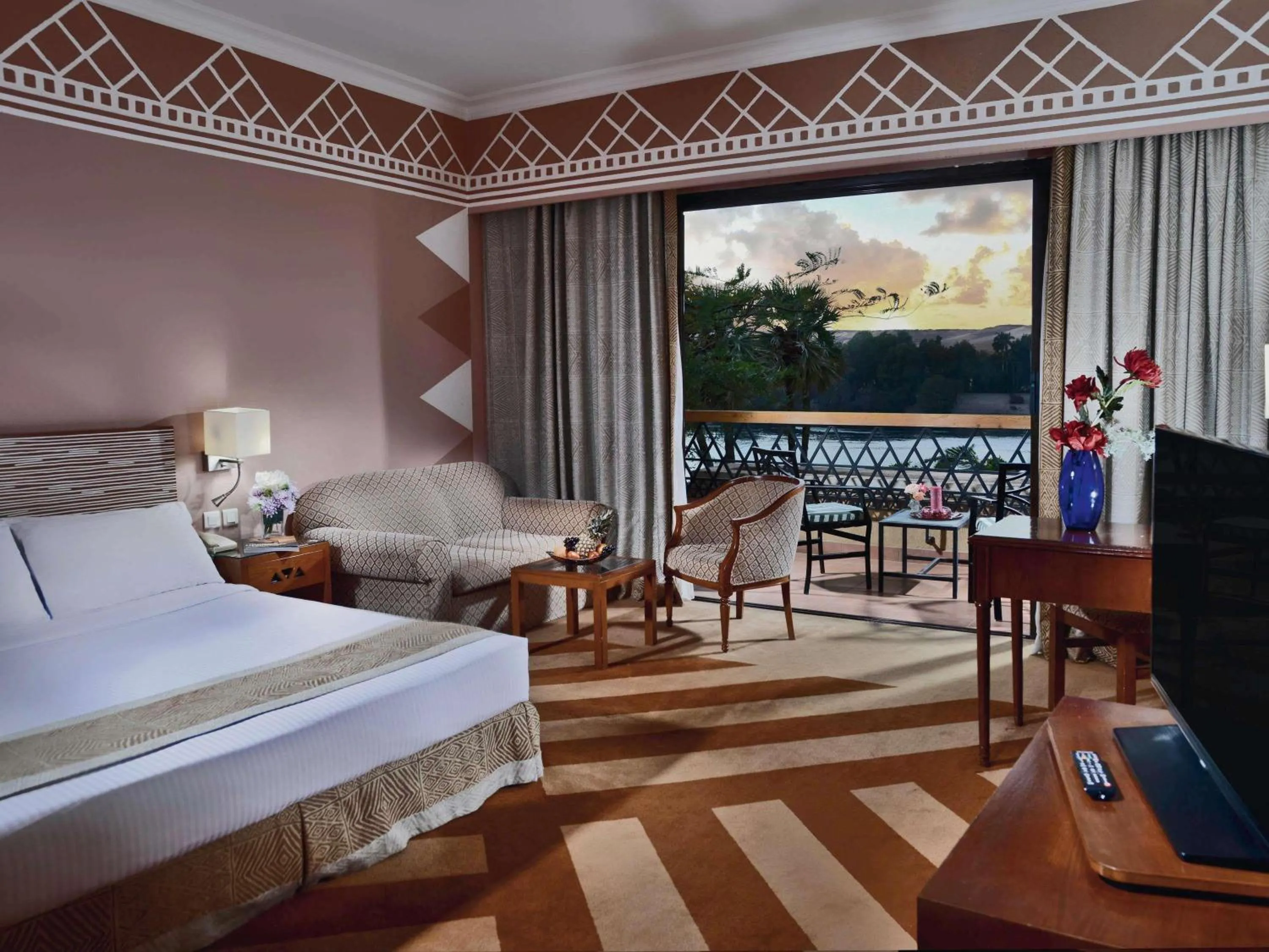 Classic King Room with Partial Nile View in Mövenpick Resort Aswan
