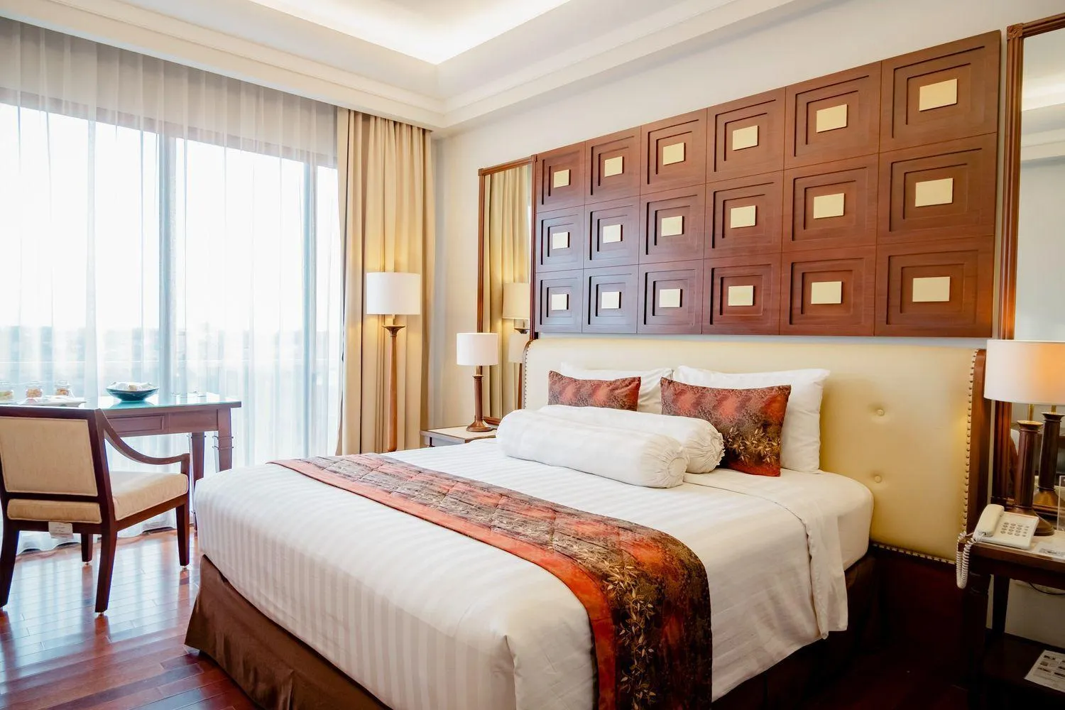 Executive Double Room in The Sunan Hotel Solo